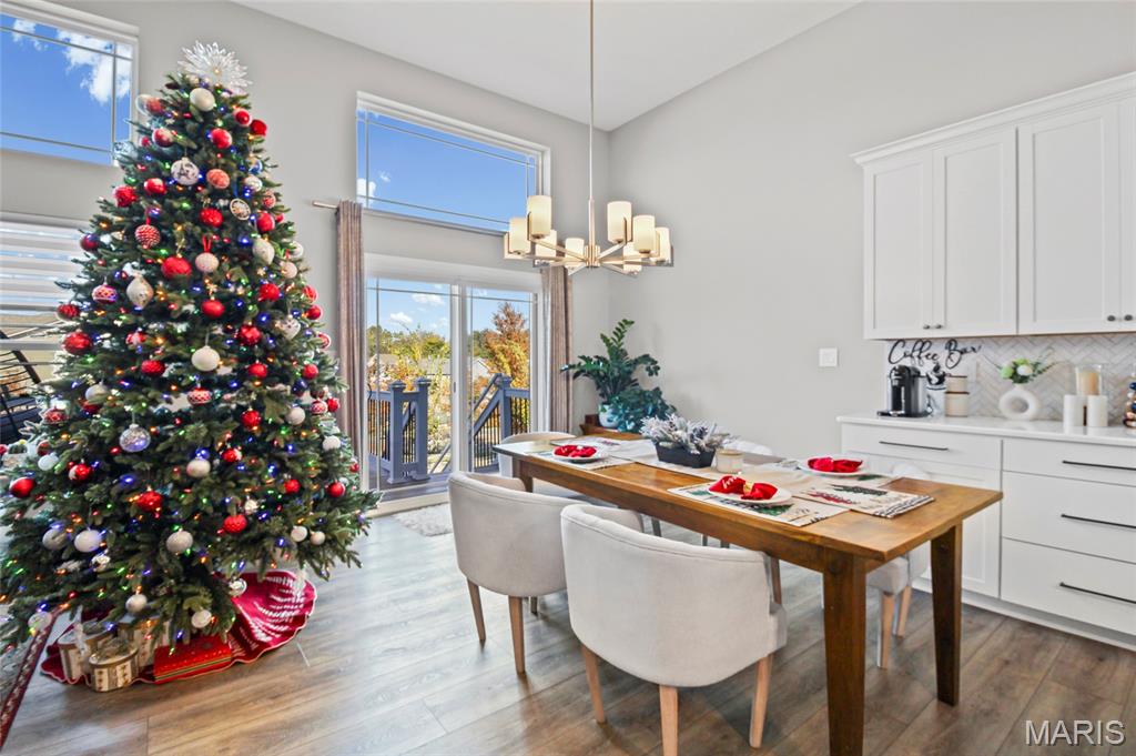 St Charles, Missouri, 63301, United States, 3 Bedrooms Bedrooms, ,2 BathroomsBathrooms,Residential,For Sale,1997287