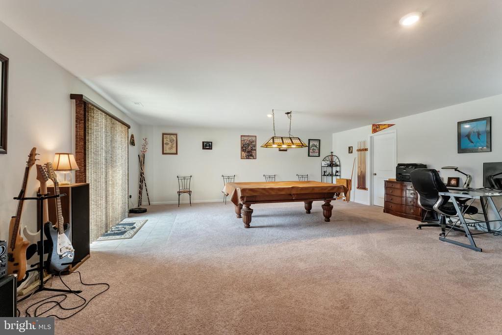 Spotsylvania, Virginia, 22551, United States, 3 Bedrooms Bedrooms, ,4 BathroomsBathrooms,Residential,For Sale,1869510