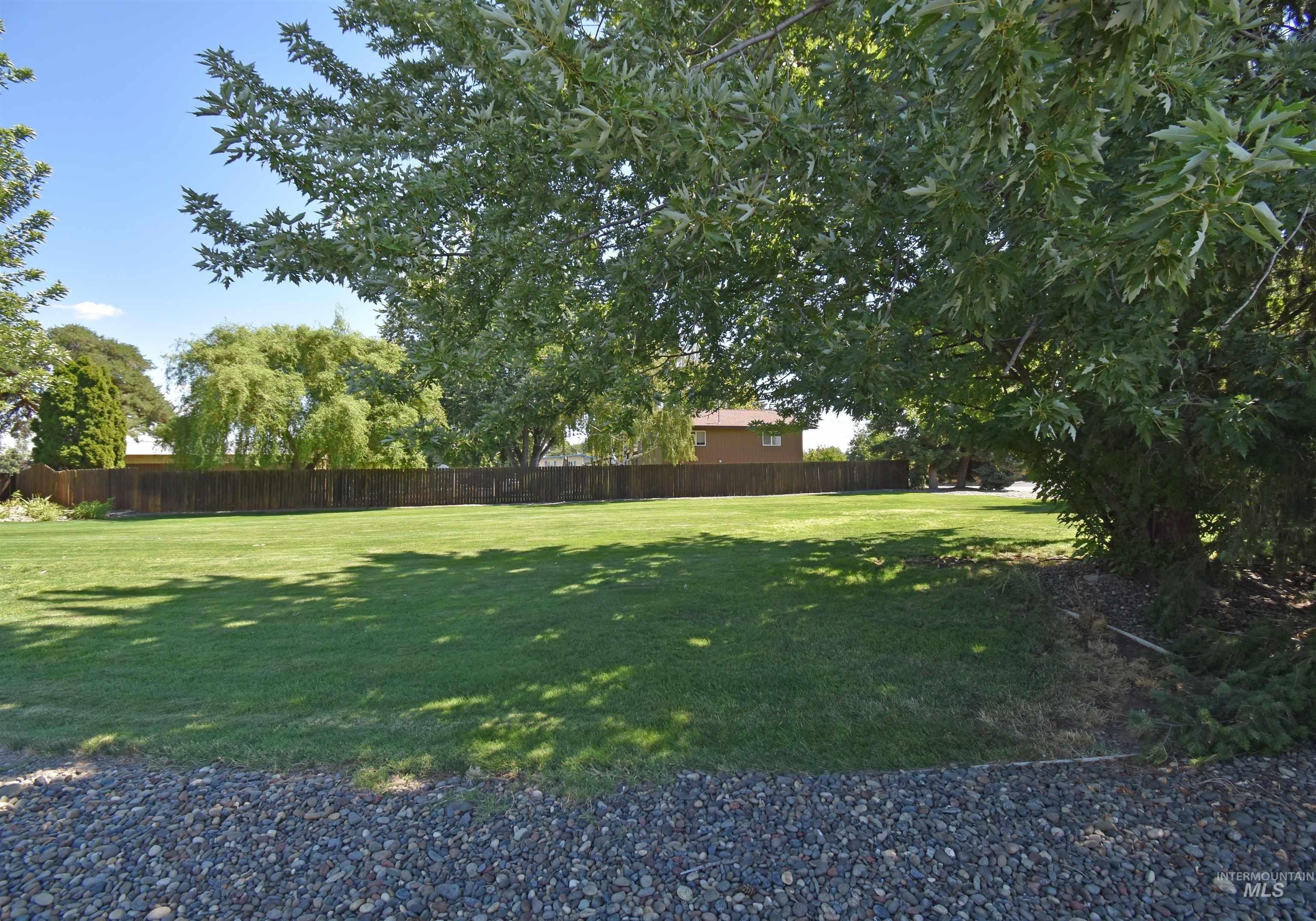 Clarkston, Washington, 99403, United States, 3 Bedrooms Bedrooms, ,2 BathroomsBathrooms,Residential,For Sale,1922851