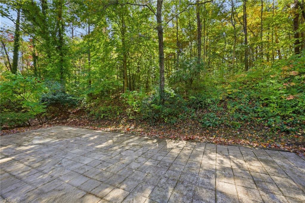 Winston-Salem, North Carolina, 27106, United States, 4 Bedrooms Bedrooms, ,3 BathroomsBathrooms,Residential,For Sale,1970256