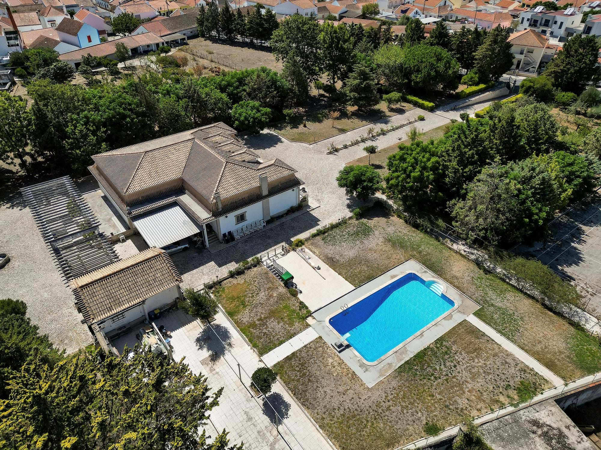 Setúbal, Setúbal, 2925-467, PT, 4 Bedrooms Bedrooms, ,3 BathroomsBathrooms,Residential,For Sale,1700272