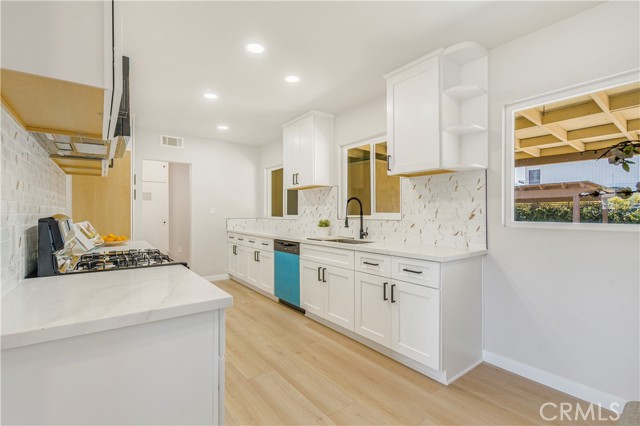 San Bernardino, California, 92404, United States, 3 Bedrooms Bedrooms, ,2 BathroomsBathrooms,Residential,For Sale,1983752