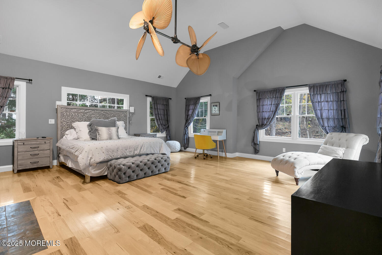 Middletown, New Jersey, 07748, United States, 4 Bedrooms Bedrooms, ,5 BathroomsBathrooms,Residential,For Sale,1990741