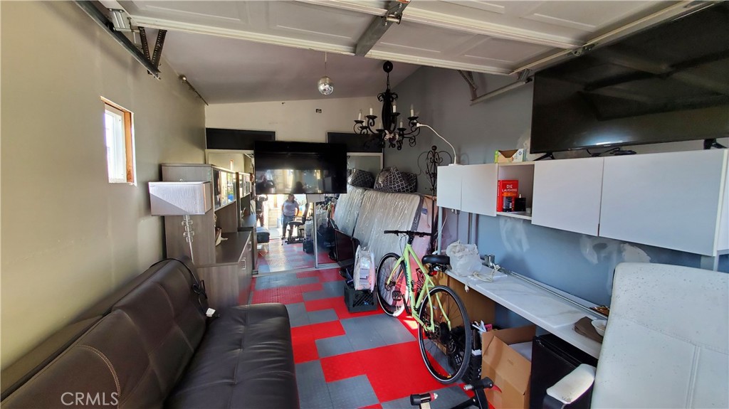 Los Angeles, California, 90006, United States, ,Residential,For Sale,1909502