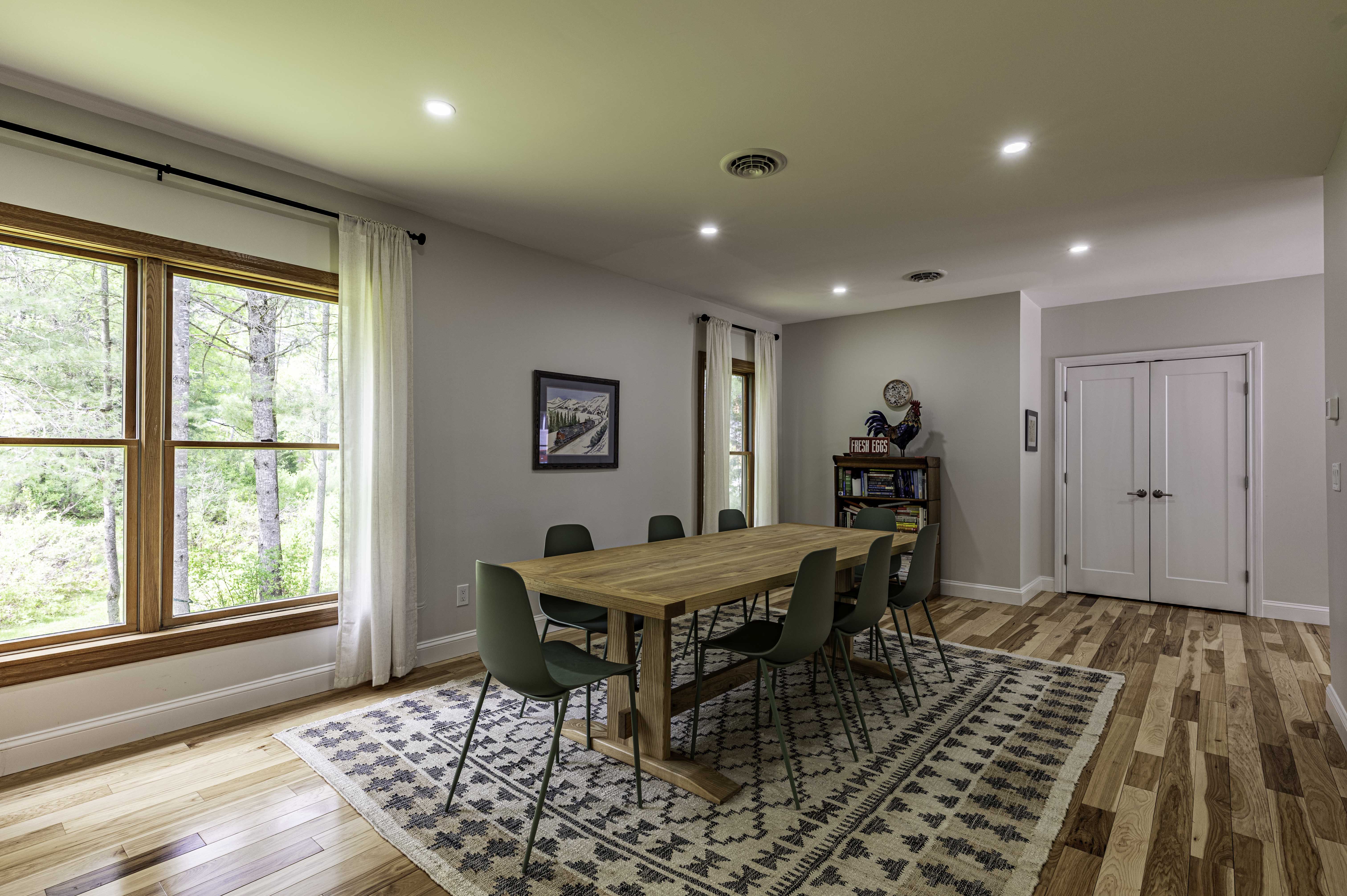  Ranch Style Home with Studio Apartment - 物件實景