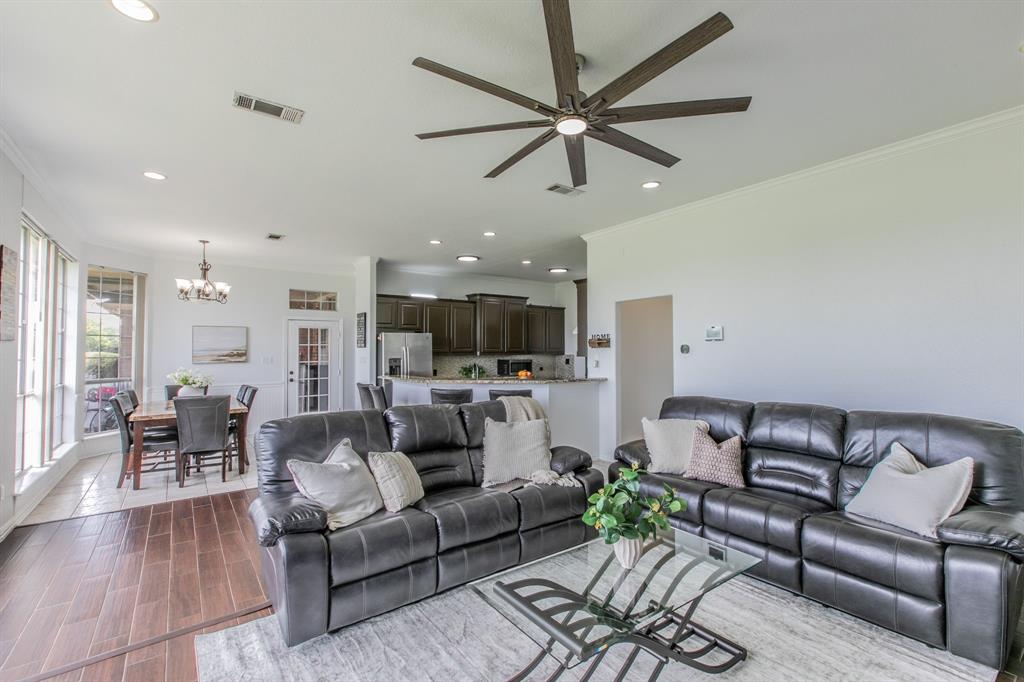 Midlothian, Texas, 76065, United States, 3 Bedrooms Bedrooms, ,3 BathroomsBathrooms,Residential,For Sale,2048540