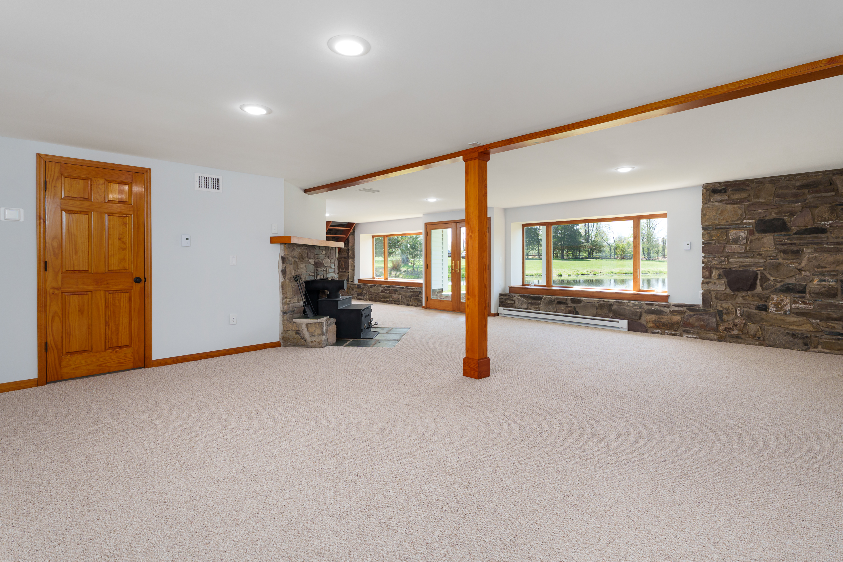  Water and Woodland Views - Magic in Ever Direction - 物件實景