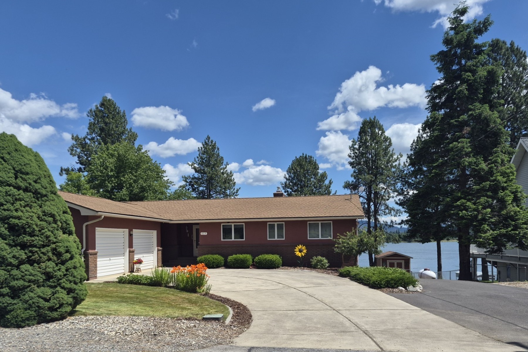  Cabin on Pend Oreille River - 物件實景