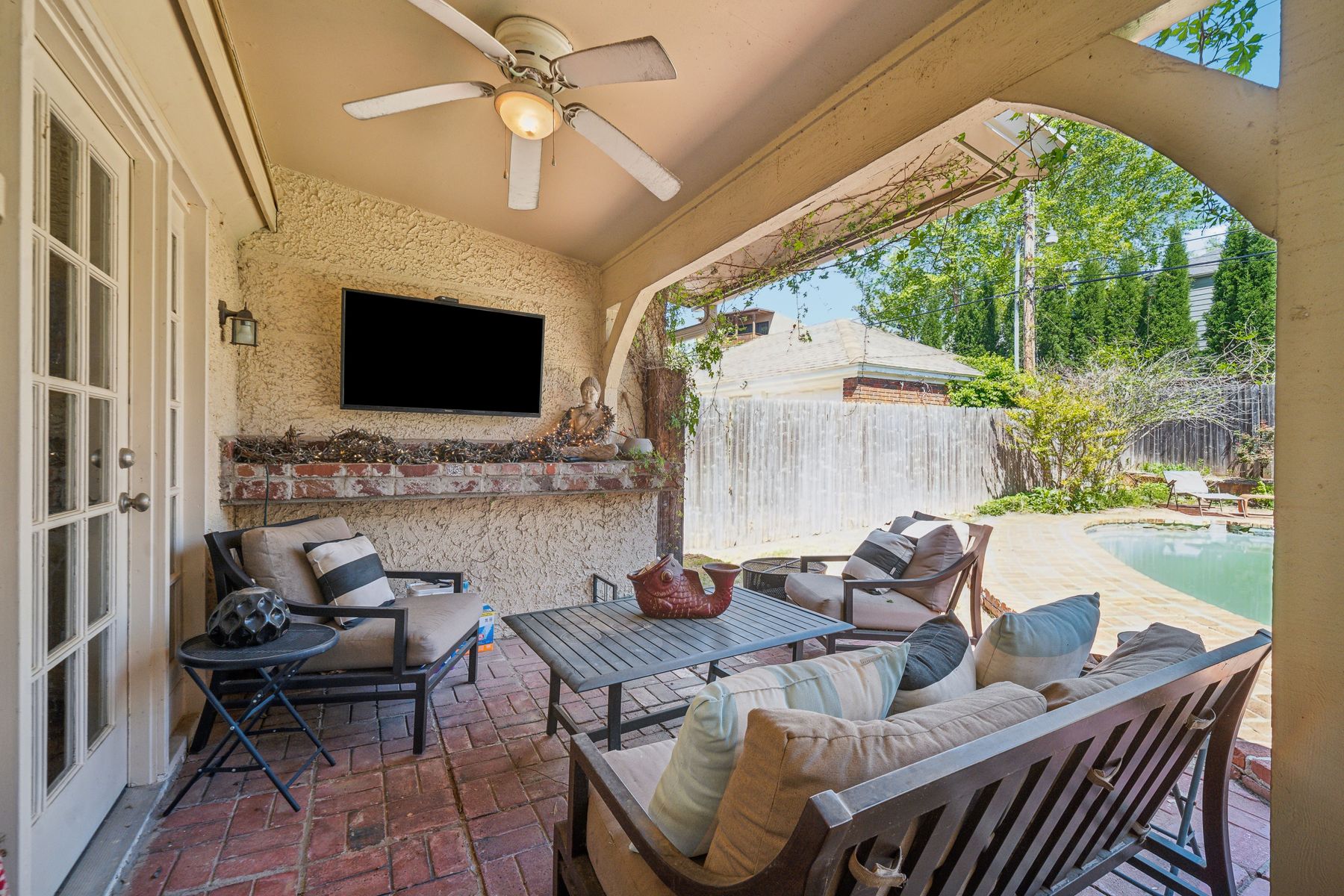  2251 S Saint Louis Avenue, Tulsa, OK, 74114 - 物件實景