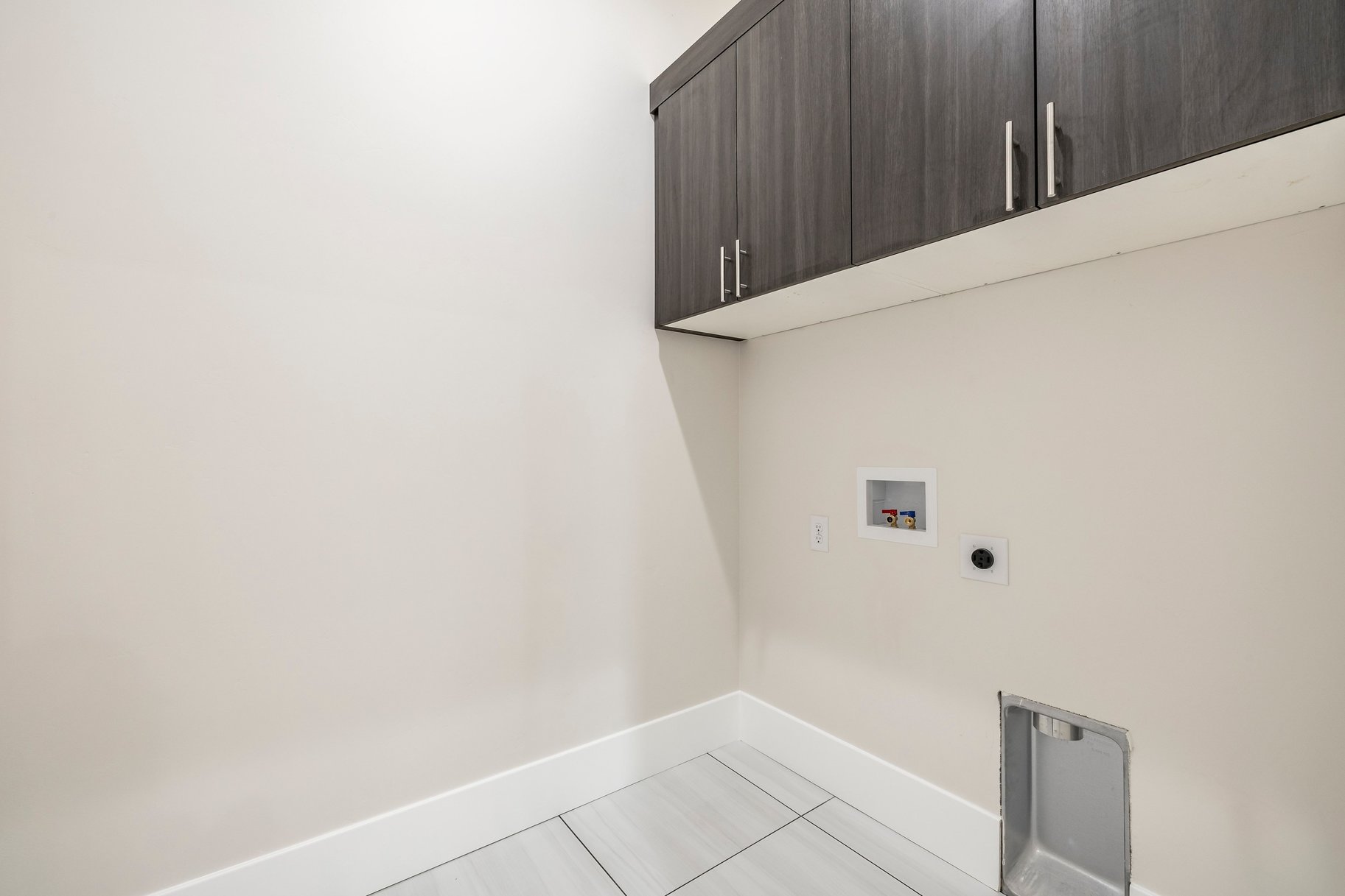 Brand New Hyrum Home. Thoughtfully Built, Beautiful Mountain Views. - 物件實景