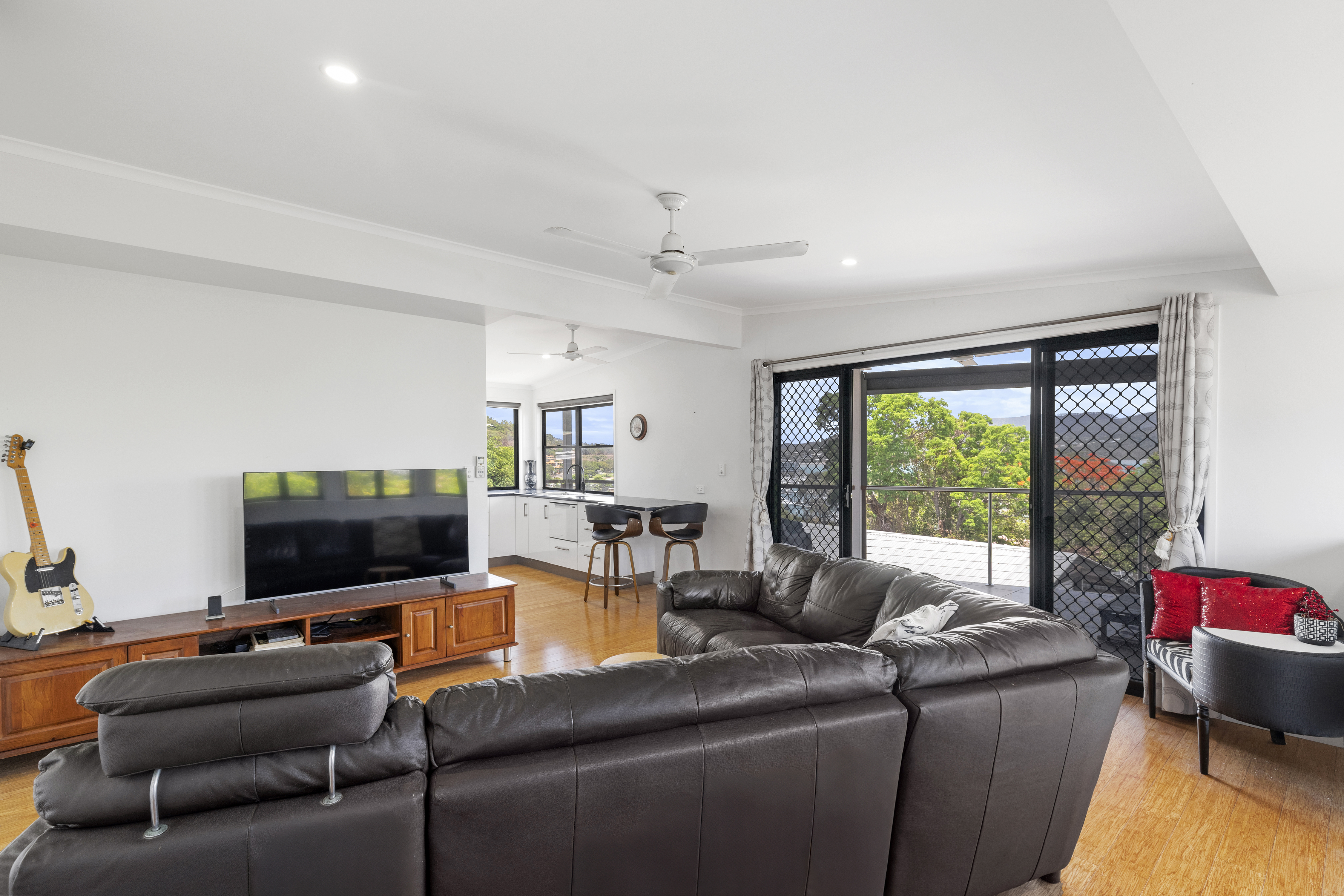  6 Ocean View Avenue, Airlie Beach - 物件實景