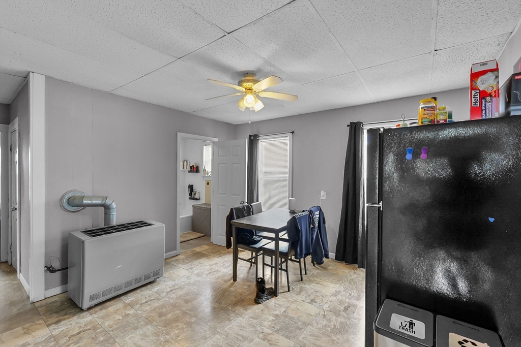 Fall River, Massachusetts, 02721, United States, 9 Bedrooms Bedrooms, ,3 BathroomsBathrooms,Residential,For Sale,1887933