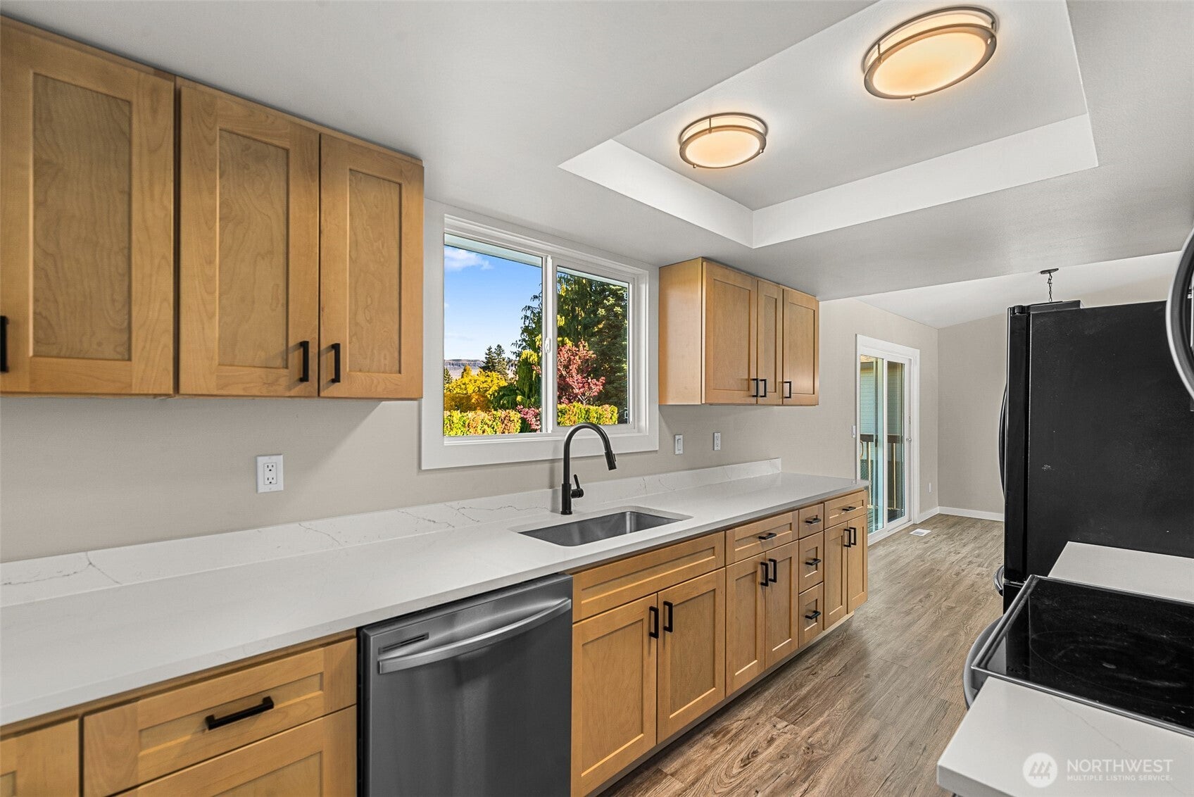 East Wenatchee, Washington, 98802, United States, 3 Bedrooms Bedrooms, ,1 BathroomBathrooms,Residential,For Sale,1984794