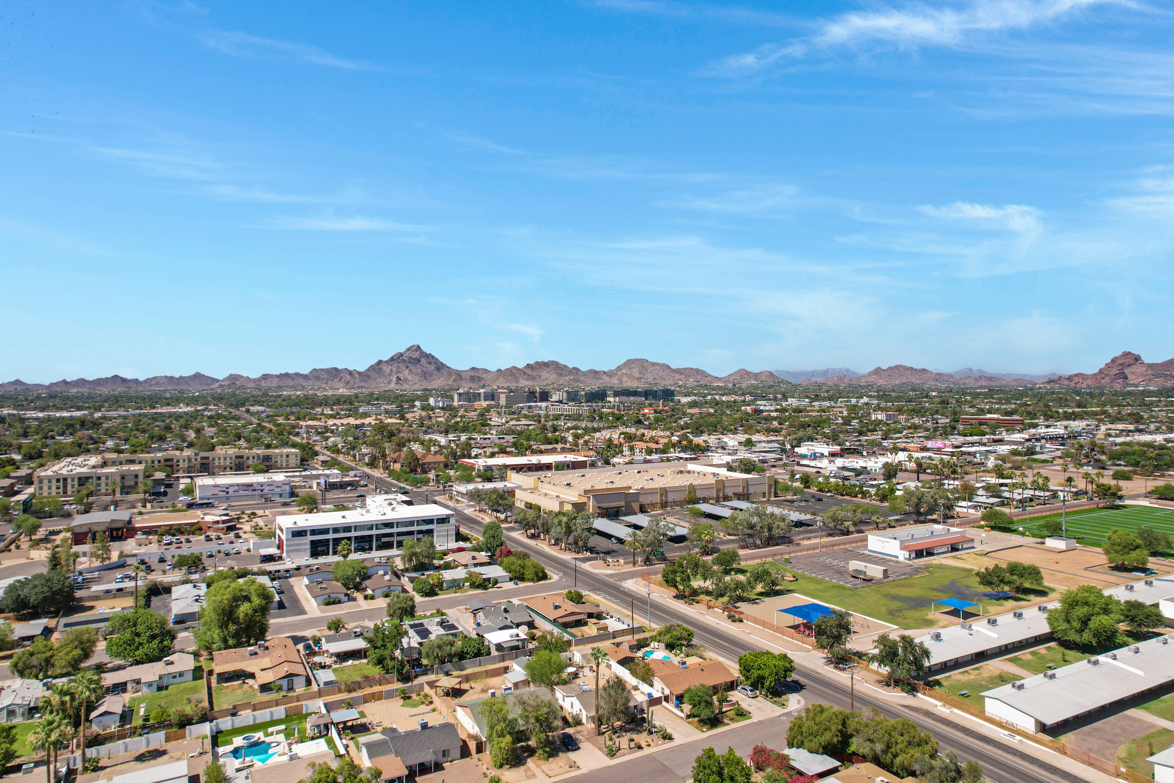 Phoenix, Arizona, 85016, United States, 3 Bedrooms Bedrooms, ,3 BathroomsBathrooms,Residential,For Sale,1937331