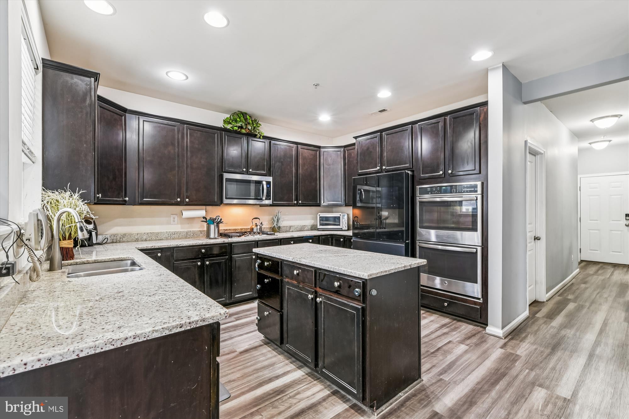 Aberdeen, Maryland, 21001, United States, 6 Bedrooms Bedrooms, ,5 BathroomsBathrooms,Residential,For Sale,1996659