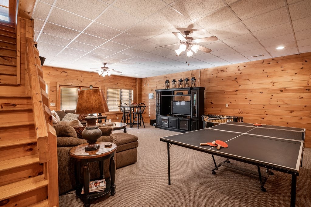 Mineral Bluff, Georgia, 30559, United States, 3 Bedrooms Bedrooms, ,3 BathroomsBathrooms,Residential,For Sale,1986292