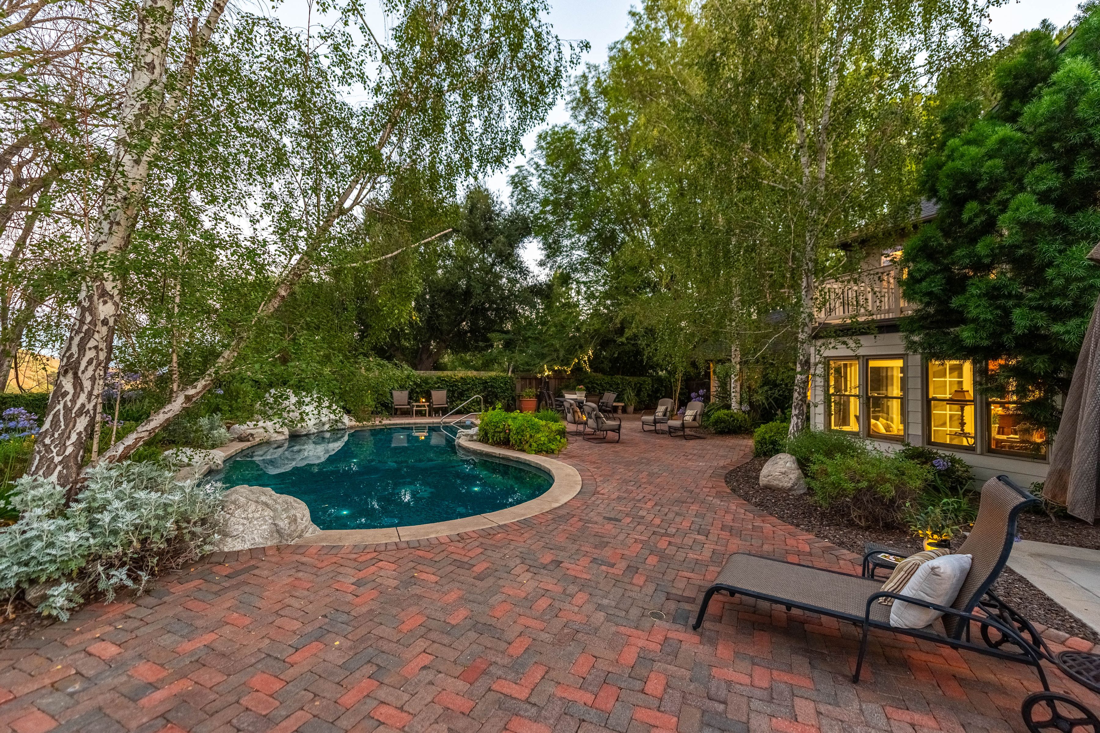  Gated Estate on Nearly 2 Acres - 物件實景