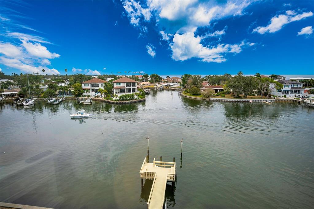 St Petersburg, Florida, 33704, United States, 2 Bedrooms Bedrooms, ,2 BathroomsBathrooms,Residential,For Sale,1989115