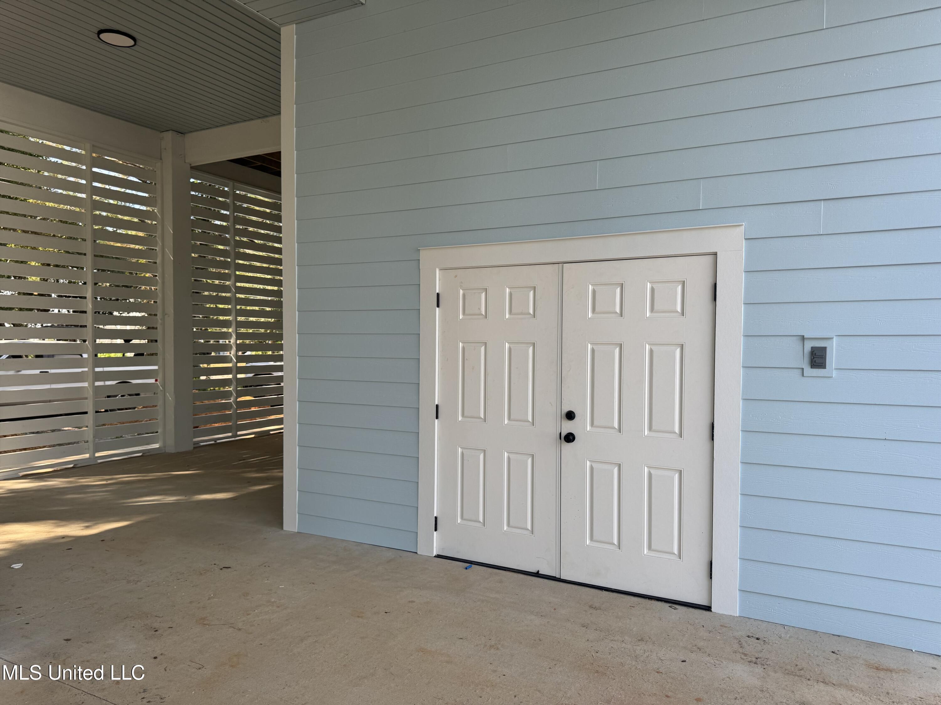 Pass Christian, Mississippi, 39571, United States, 4 Bedrooms Bedrooms, ,3 BathroomsBathrooms,Residential,For Sale,1966629