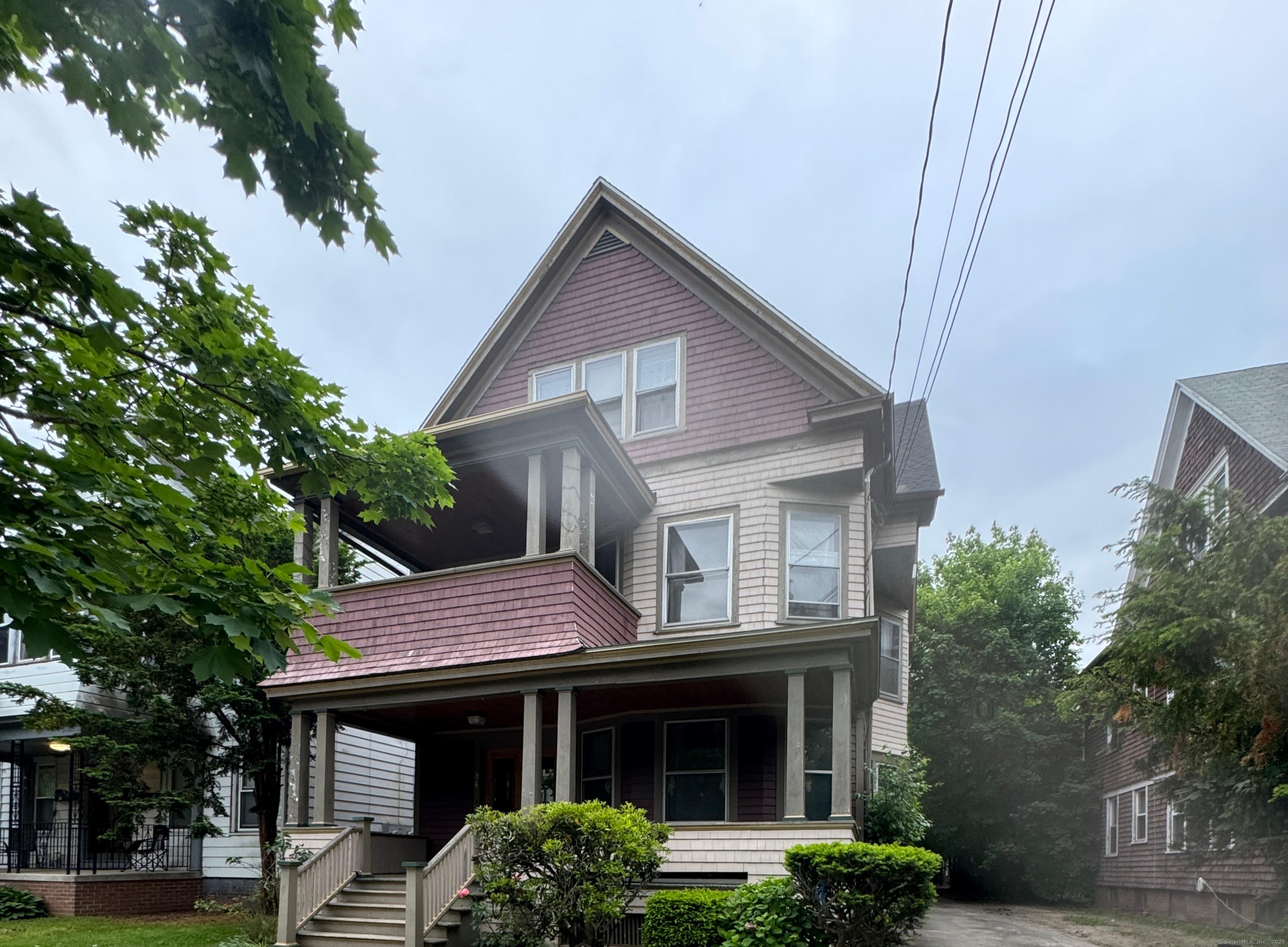 New Haven, Connecticut, 06511, United States, 8 Bedrooms Bedrooms, ,3 BathroomsBathrooms,Residential,For Sale,1992477