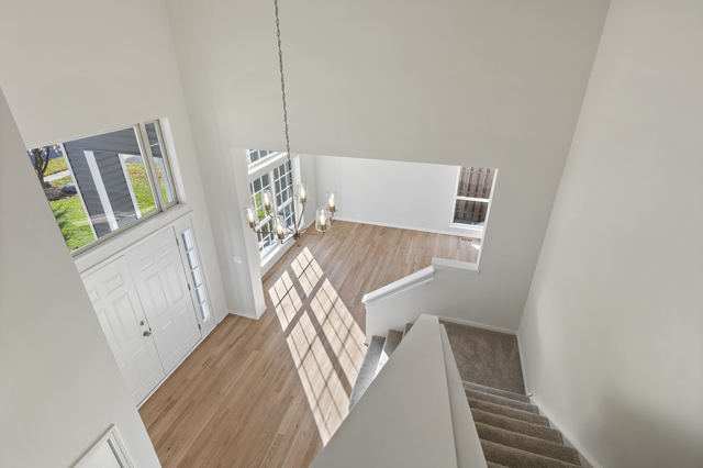 Lake in the Hills, Illinois, 60156, United States, 4 Bedrooms Bedrooms, ,3 BathroomsBathrooms,Residential,For Sale,1987015