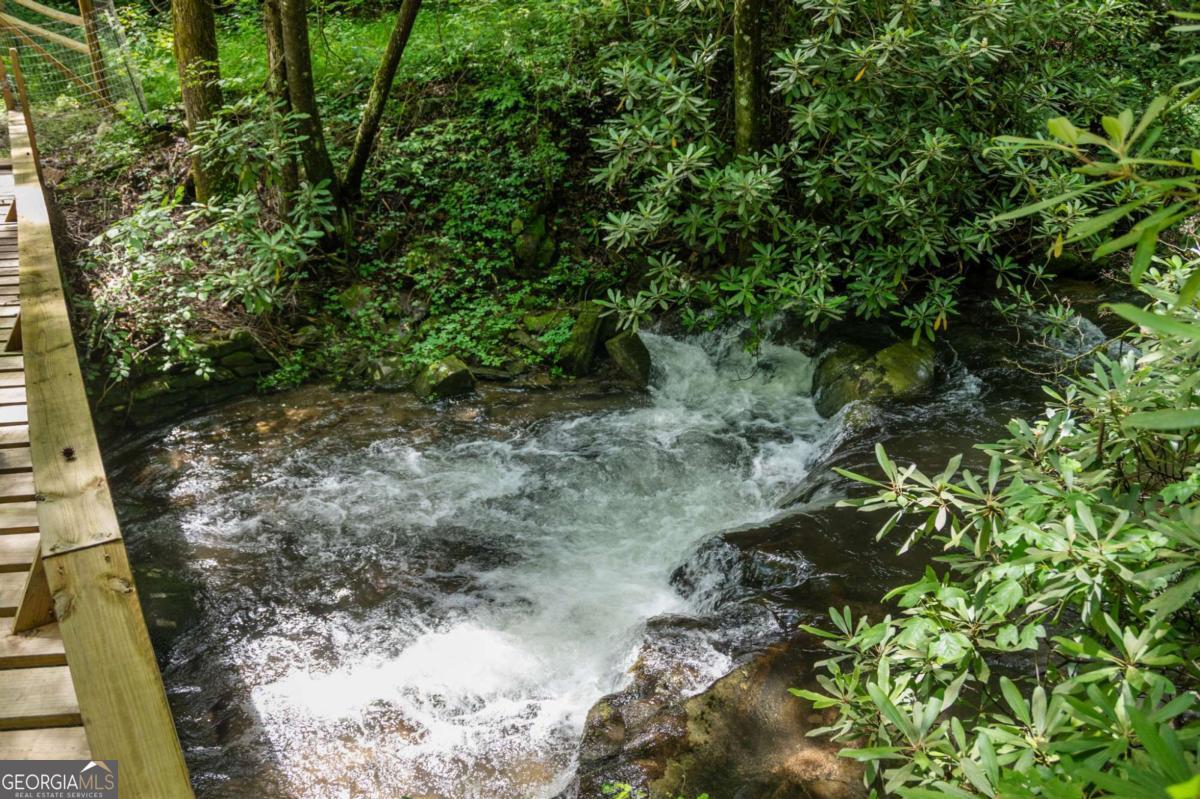 Ellijay, Georgia, 30540, United States, 5 Bedrooms Bedrooms, ,5 BathroomsBathrooms,Residential,For Sale,2016295