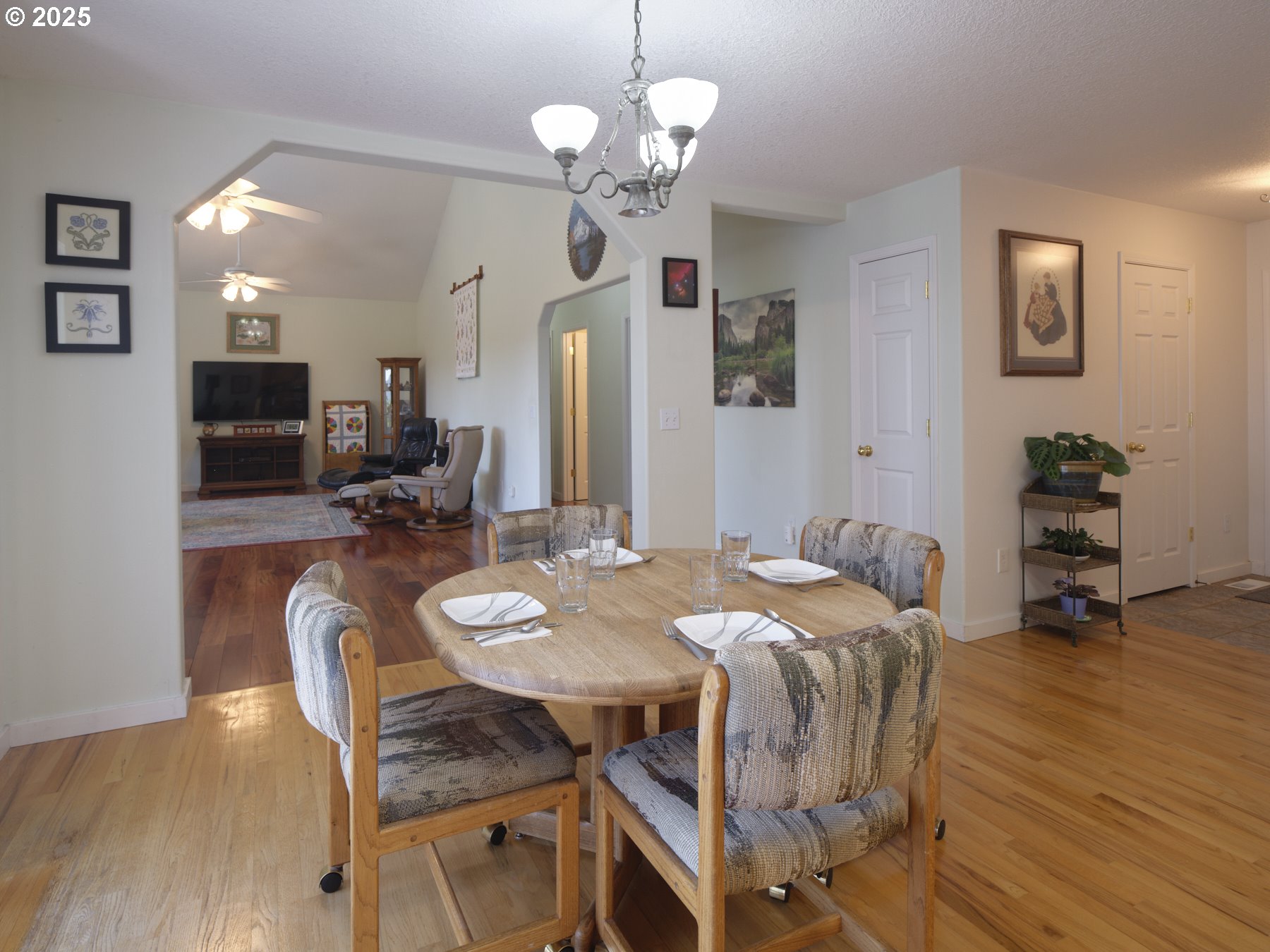 Ariel, Washington, 98603, United States, 3 Bedrooms Bedrooms, ,2 BathroomsBathrooms,Residential,For Sale,1891674