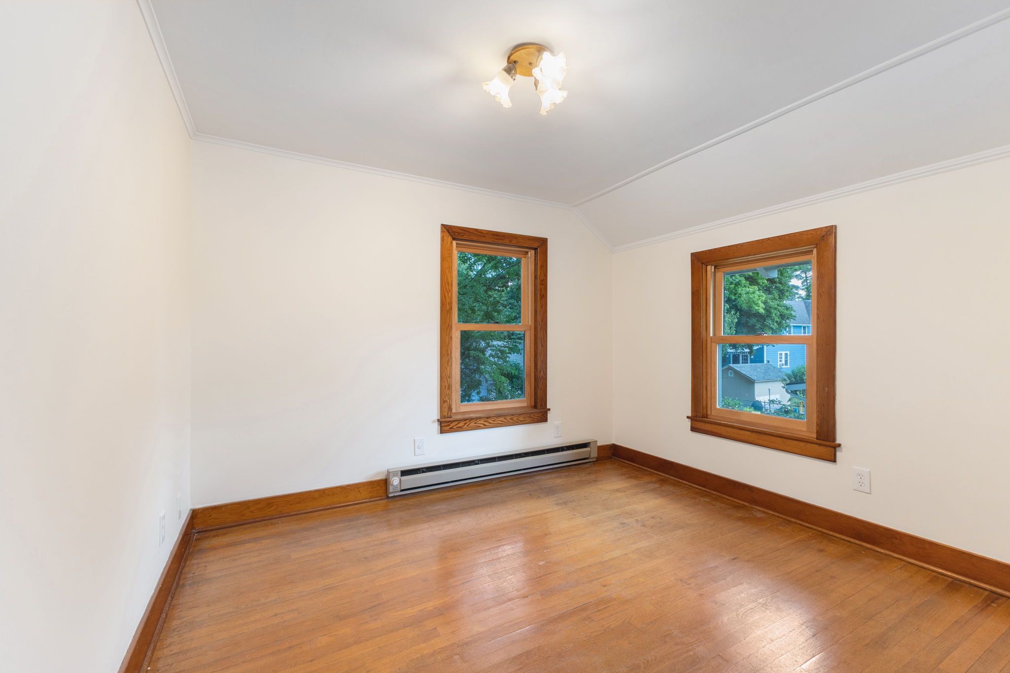  6 Pinewood Avenue, Saratoga Springs, NY, 12866 - 物件實景
