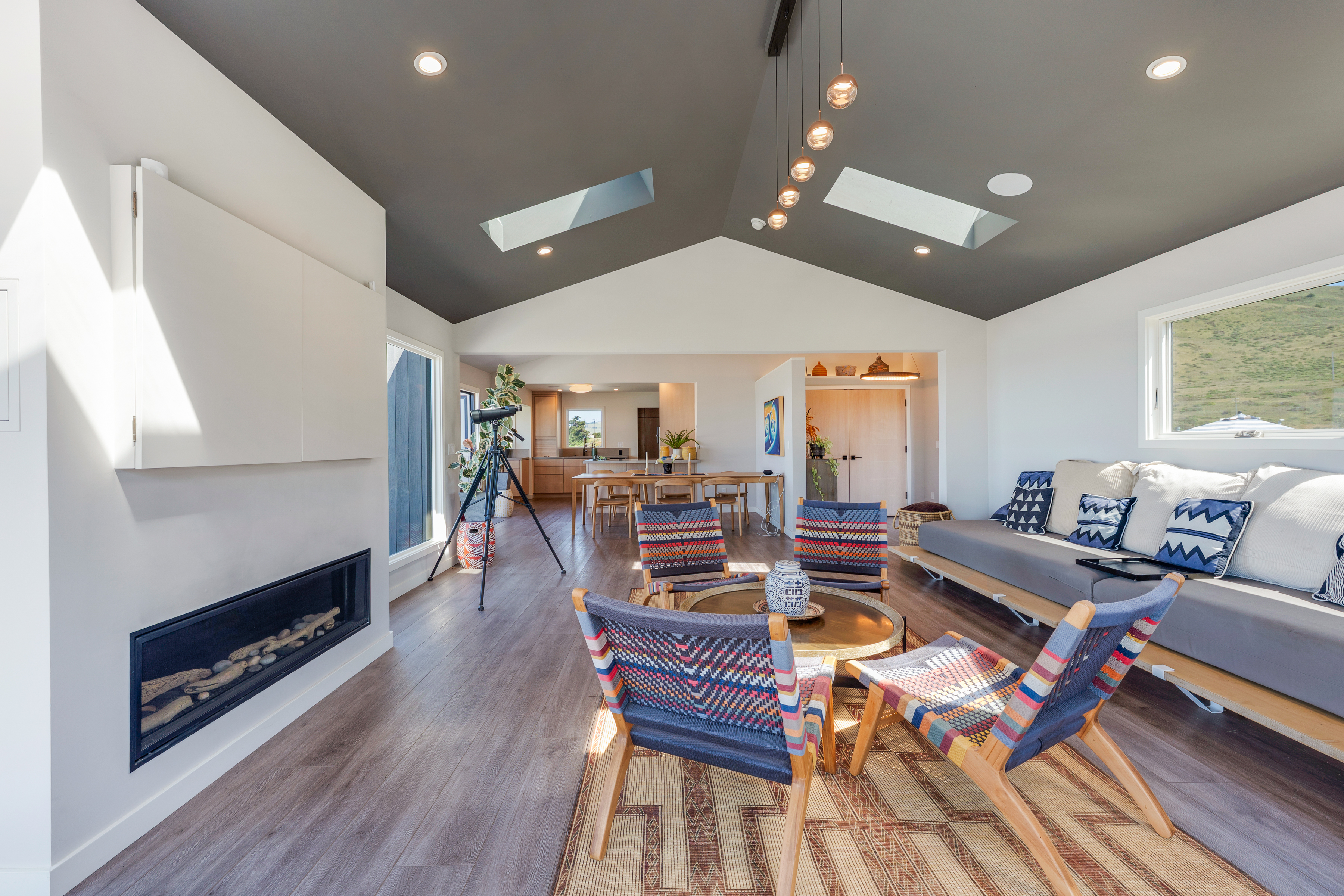  7187 Cliff Avenue, Bodega Bay, CA 94923 - 物件實景