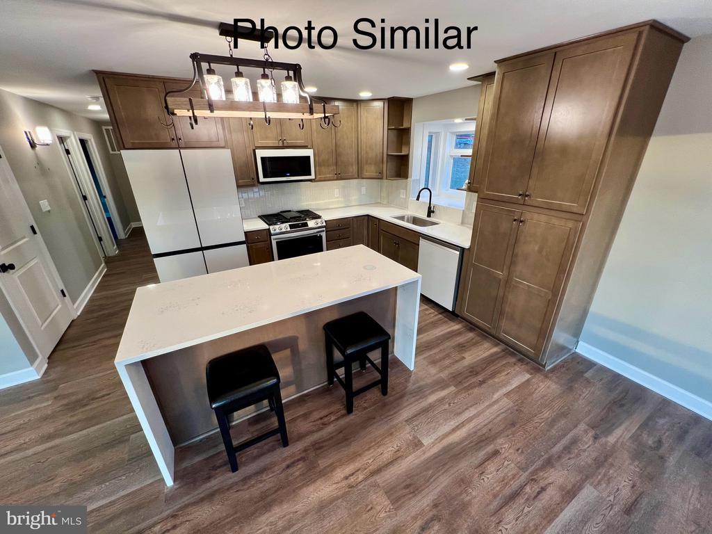 Linden, Virginia, 22642, United States, 4 Bedrooms Bedrooms, ,3 BathroomsBathrooms,Residential,For Sale,1940478