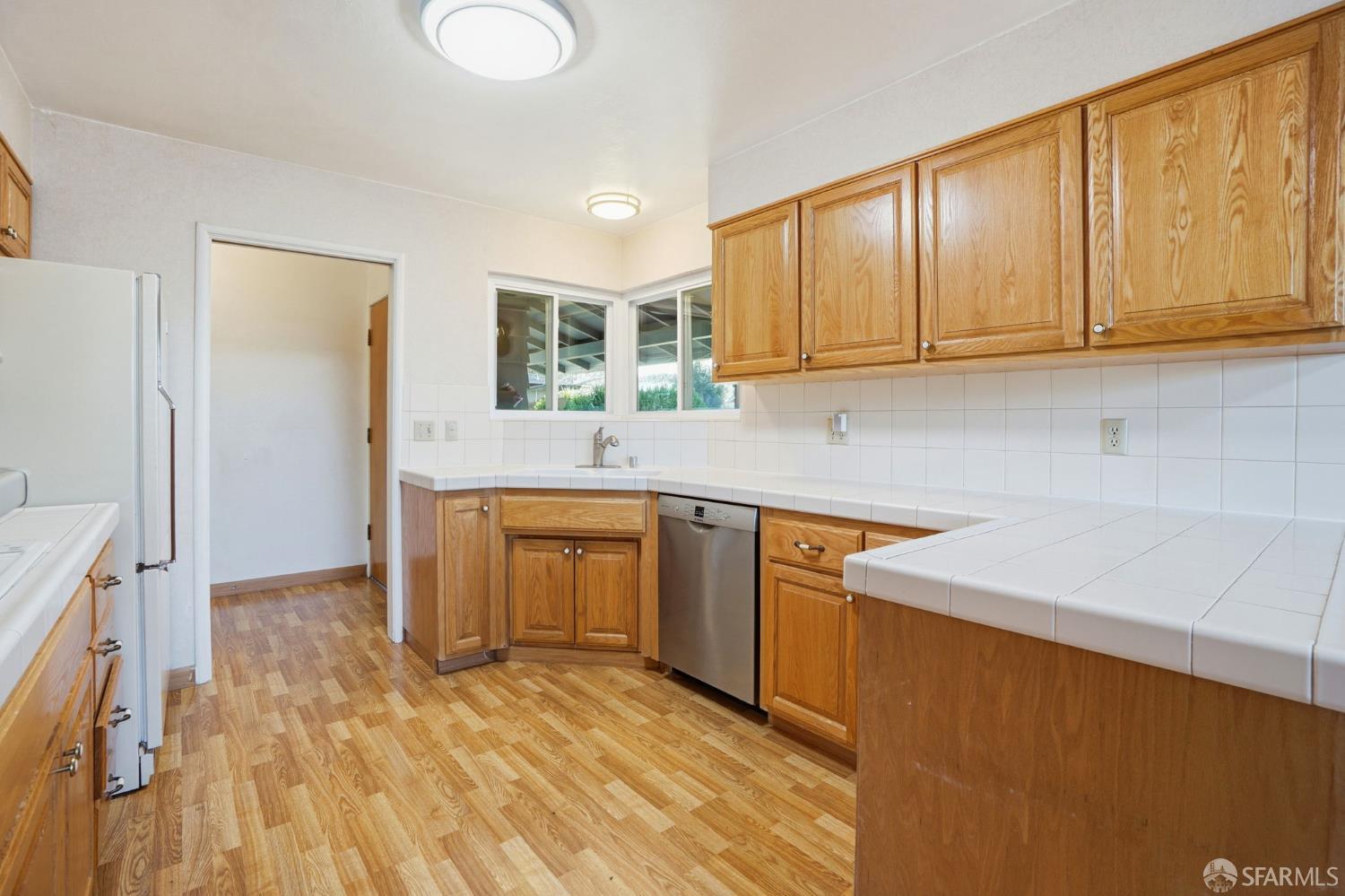 Pittsburg, California, 94565, United States, 3 Bedrooms Bedrooms, ,2 BathroomsBathrooms,Residential,For Sale,2011773