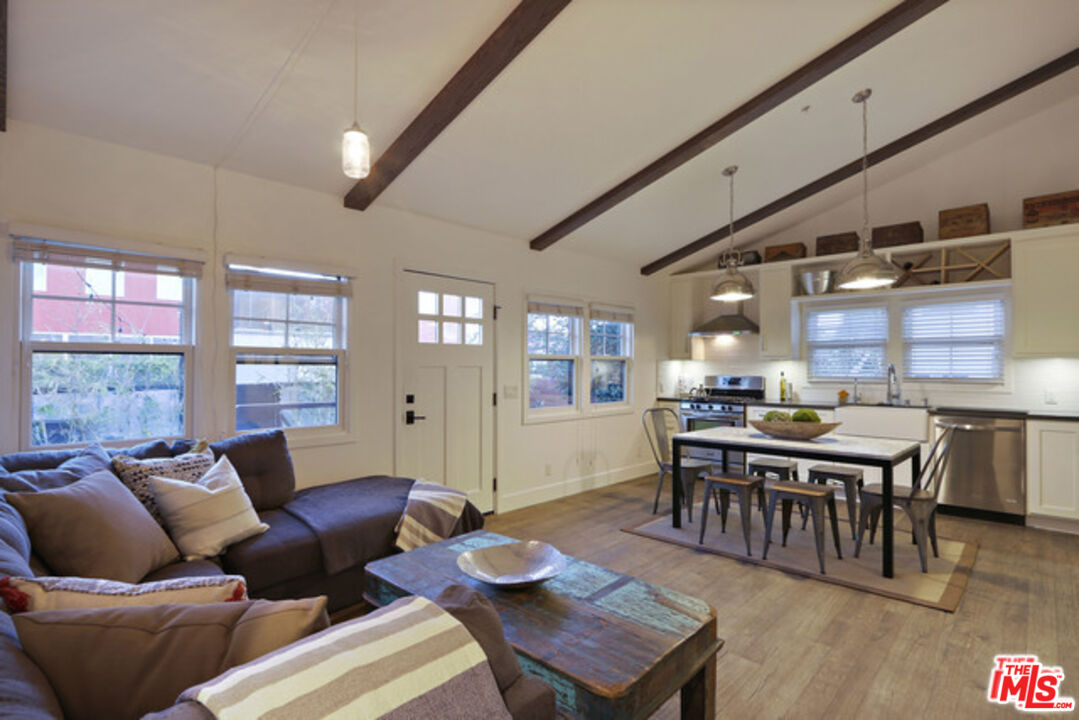 Venice, California, 90291, United States, 7 Bedrooms Bedrooms, ,Residential,For Sale,1700344
