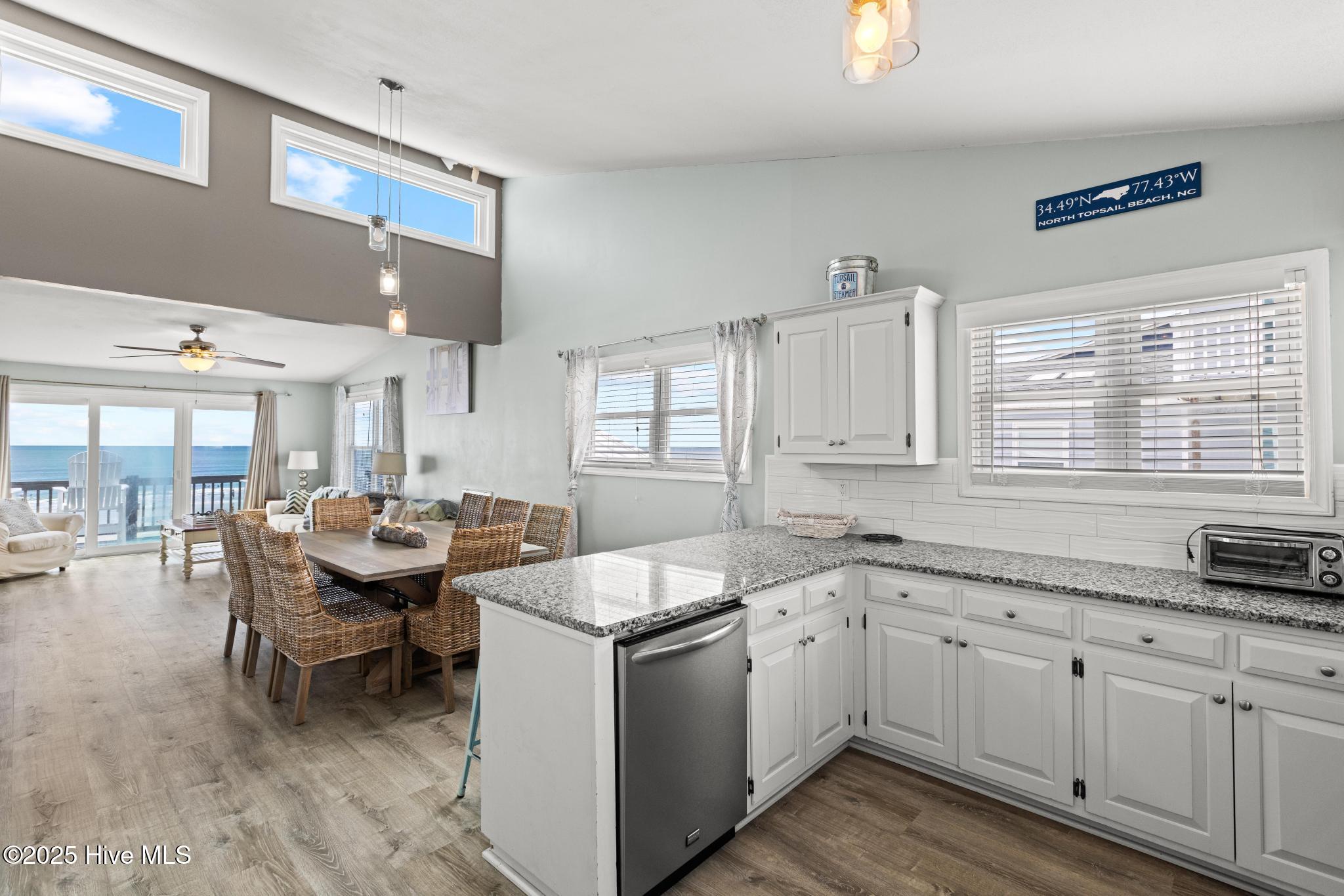 North Topsail Beach, North Carolina, 28460, United States, 3 Bedrooms Bedrooms, ,3 BathroomsBathrooms,Residential,For Sale,1918356