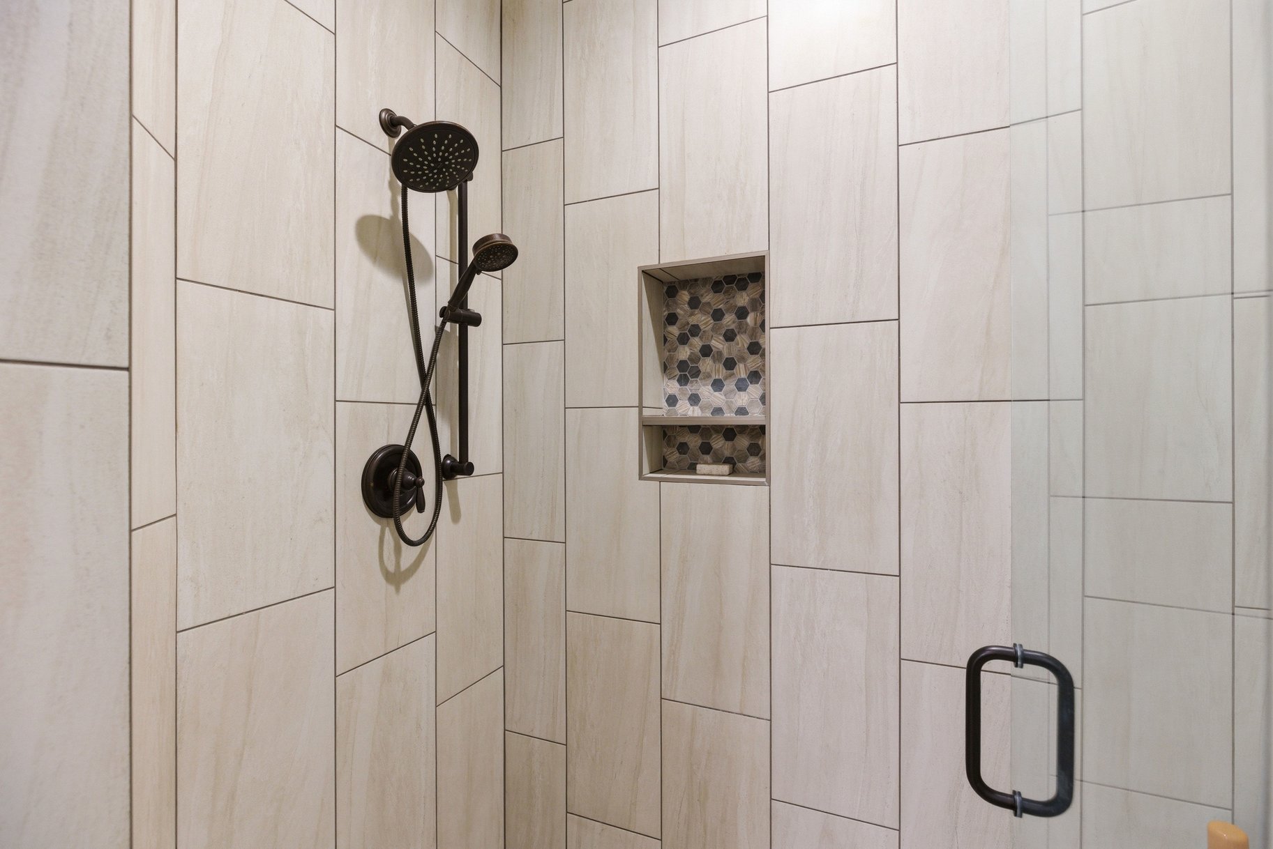  5 Acres • Two Homes In One • Horse Property With Flexible Living Options - 物件實景