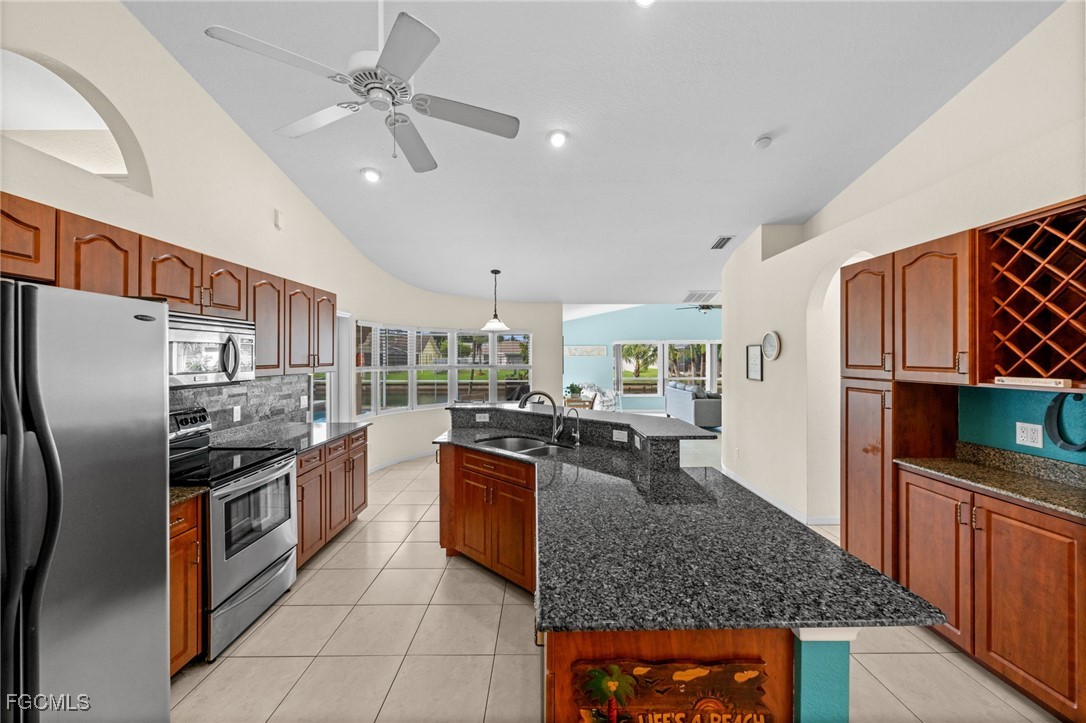 Cape Coral, Florida, 33990, United States, 3 Bedrooms Bedrooms, ,2 BathroomsBathrooms,Residential,For Sale,1937566
