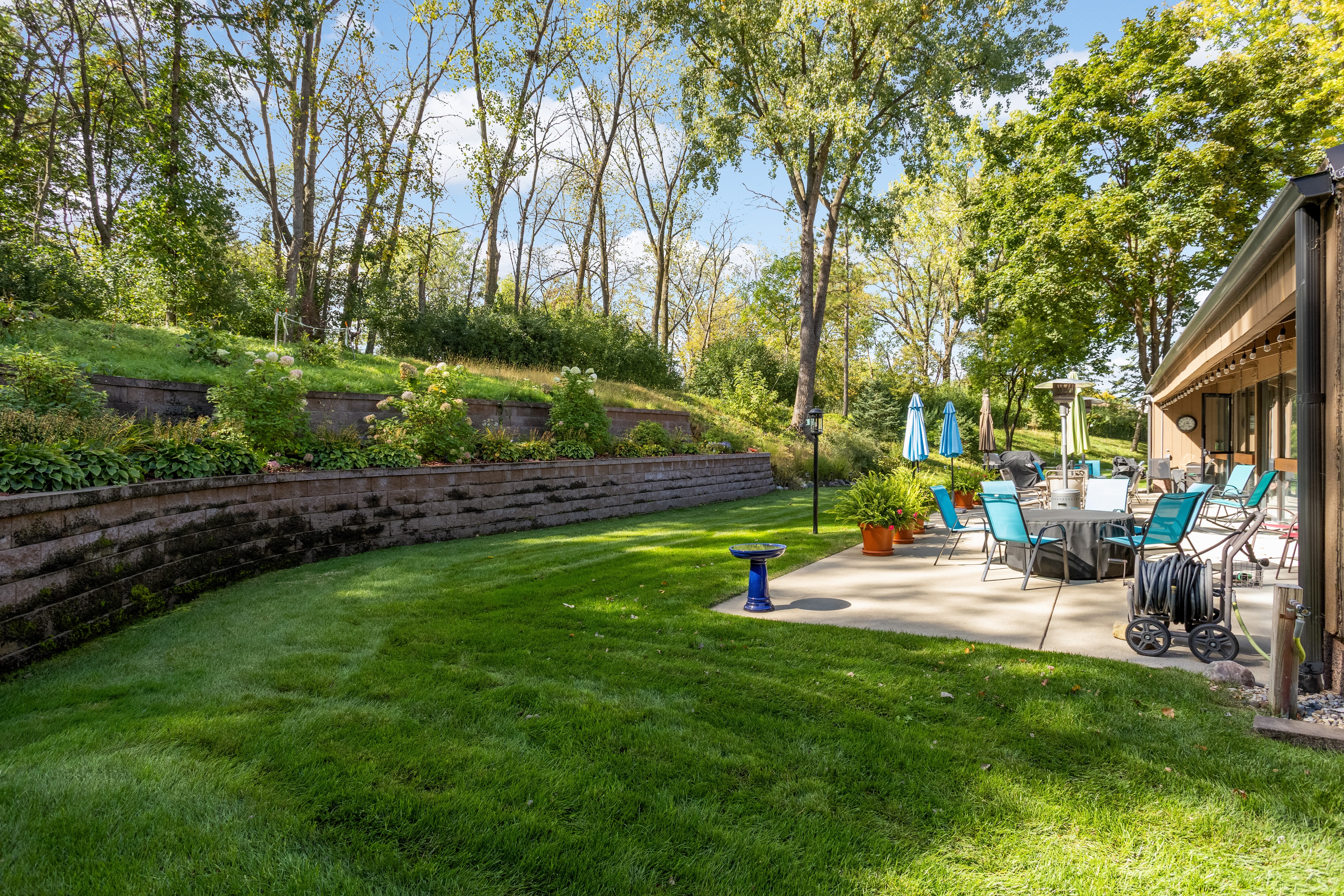  Effortless Single-Level Living in Burnsville - 物件實景
