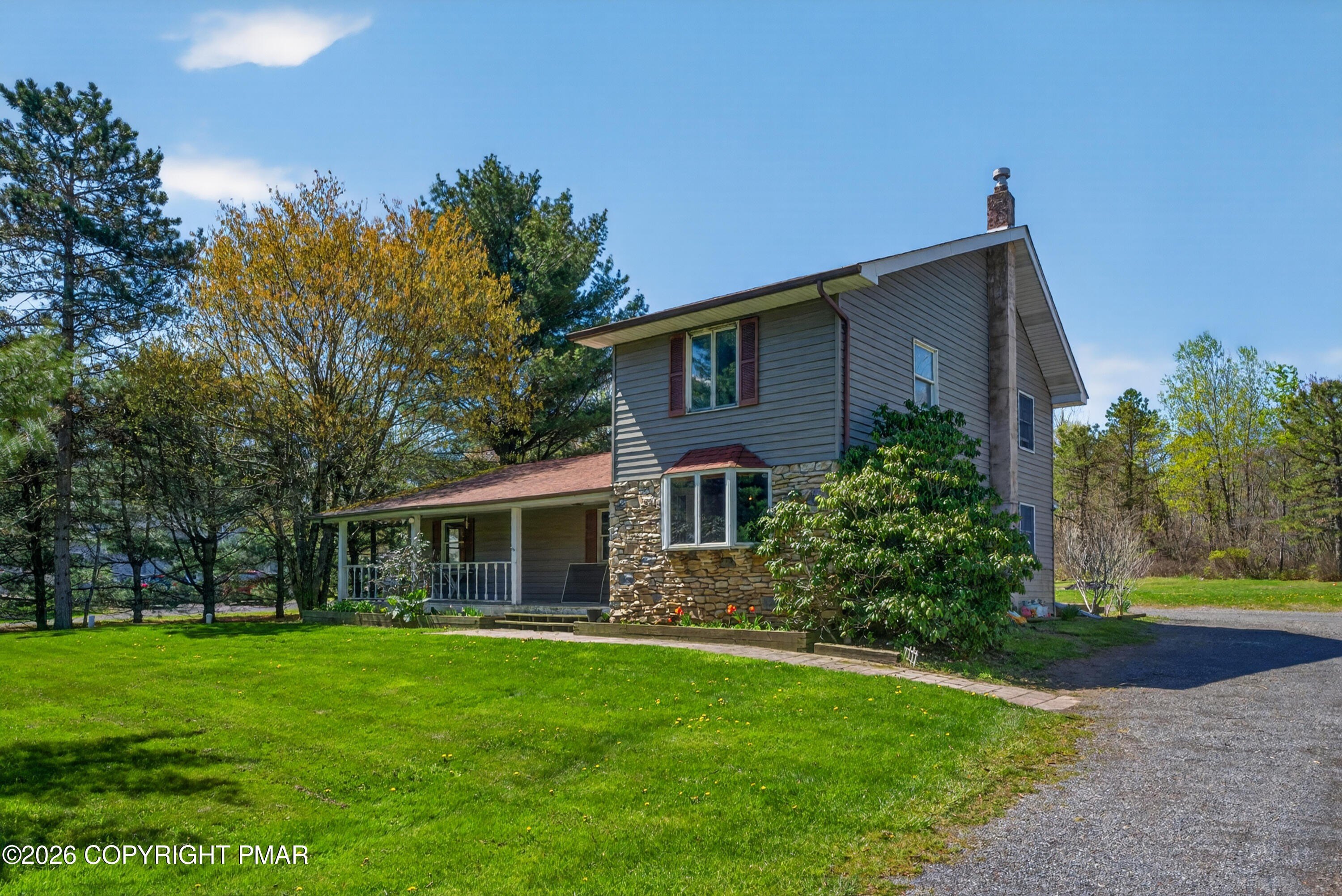 Blakeslee, Pennsylvania, 18610, United States, 6 Bedrooms Bedrooms, ,3 BathroomsBathrooms,Residential,For Sale,2042920