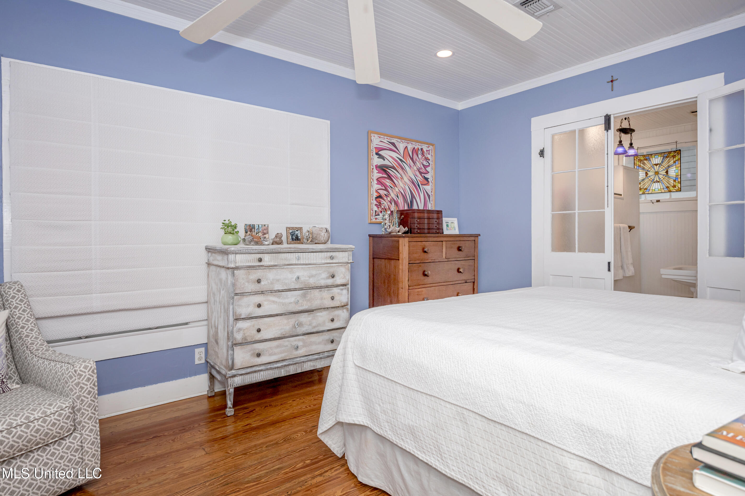 Ocean Springs, Mississippi, 39564, United States, 3 Bedrooms Bedrooms, ,2 BathroomsBathrooms,Residential,For Sale,1847227