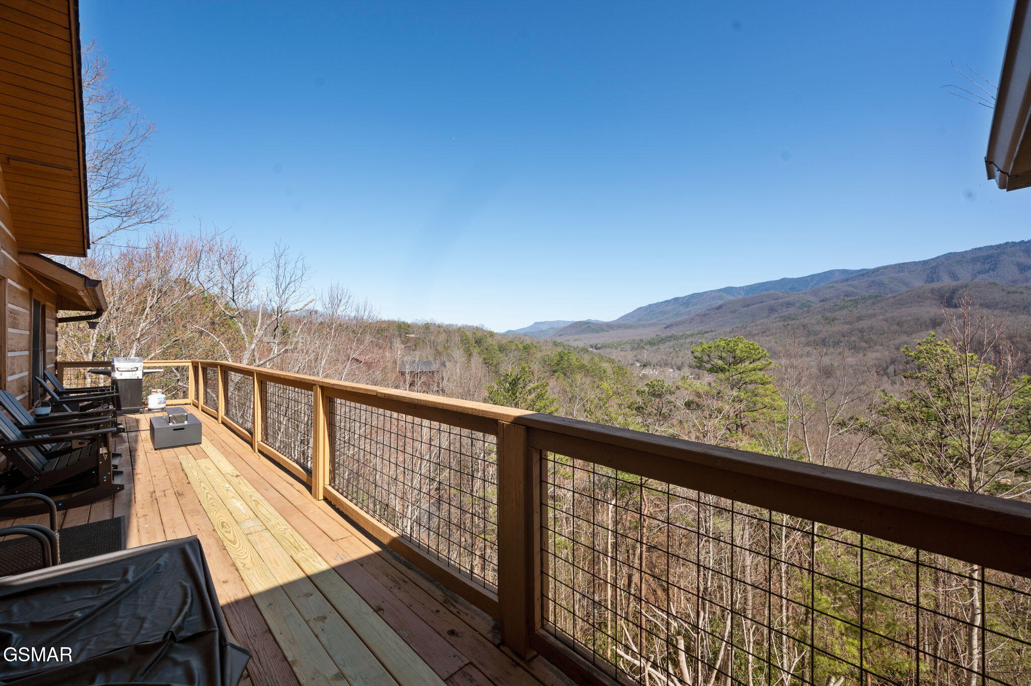 Gatlinburg, Tennessee, 37738, United States, 3 Bedrooms Bedrooms, ,3 BathroomsBathrooms,Residential,For Sale,1977733