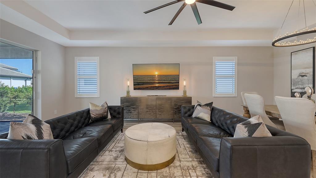 Bradenton, Florida, 34211, United States, 3 Bedrooms Bedrooms, ,2 BathroomsBathrooms,Residential,For Sale,1778454