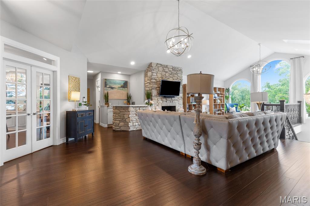Weldon Spring, Missouri, 63304, United States, 6 Bedrooms Bedrooms, ,5 BathroomsBathrooms,Residential,For Sale,1926169