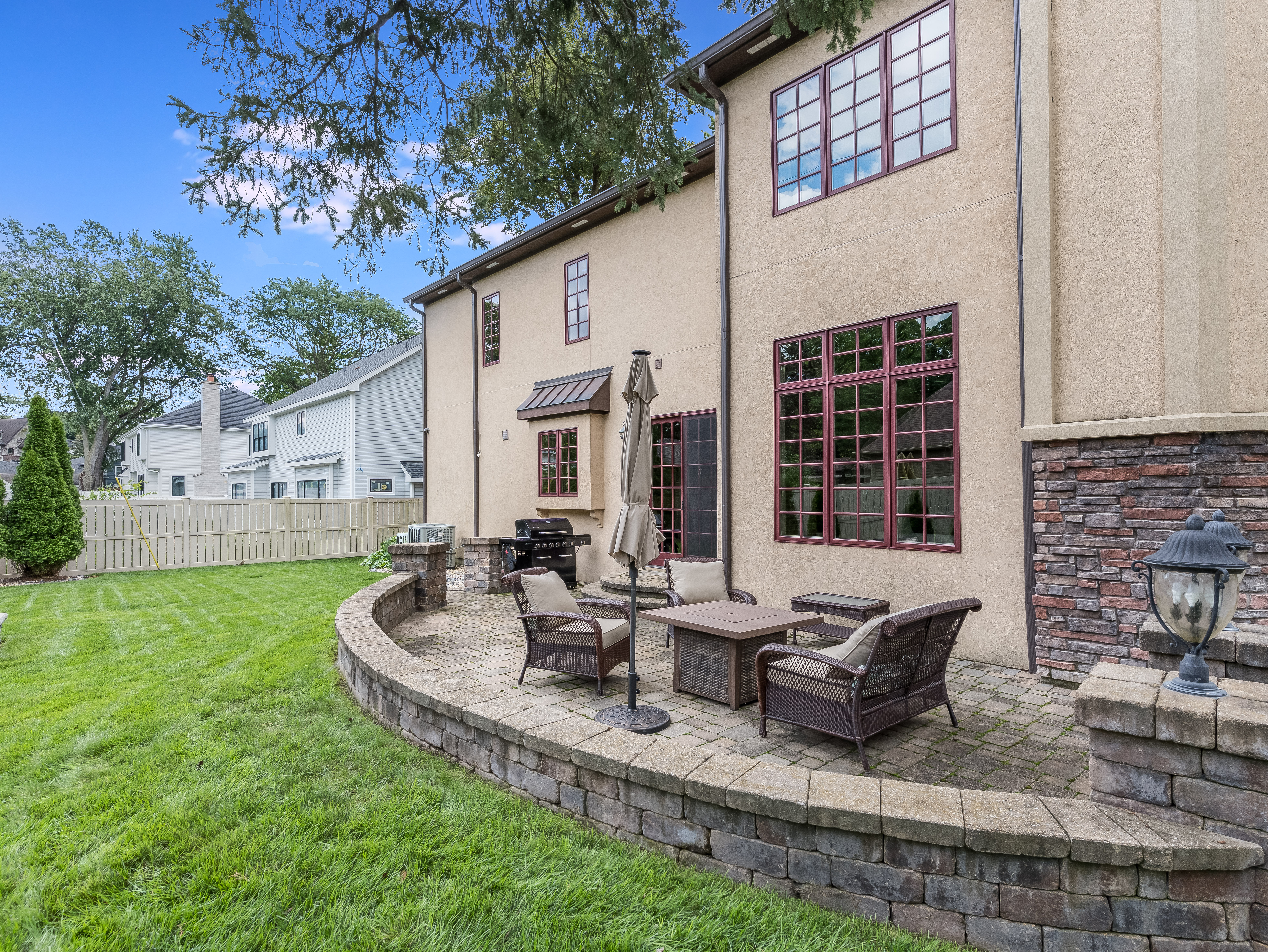  Experience Exceptional Luxury Living in Naperville