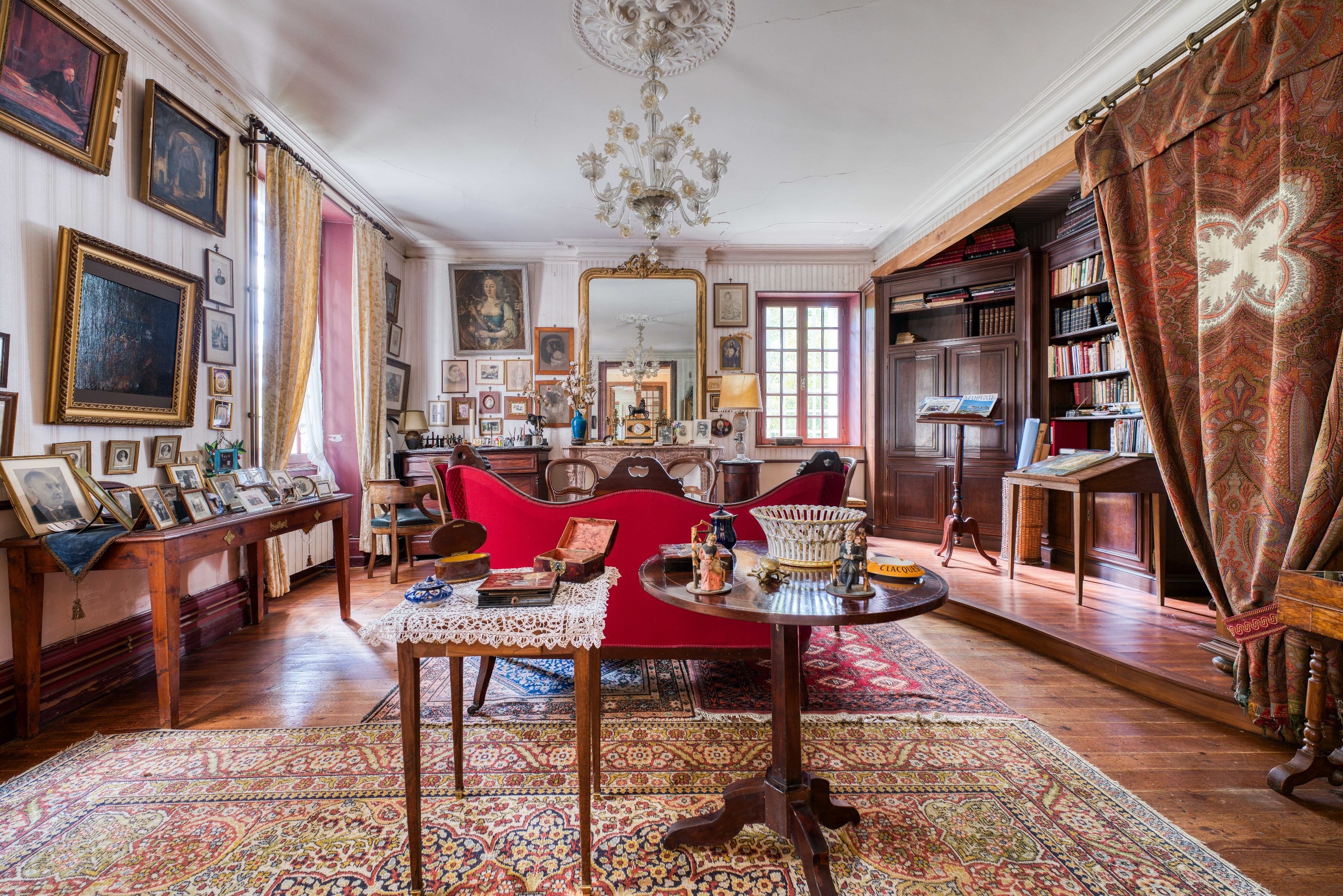  BEAUTIFUL MANOR HOUSE WITH 2 COTTAGES 15 MINUTES FROM SAINTES - 物件實景