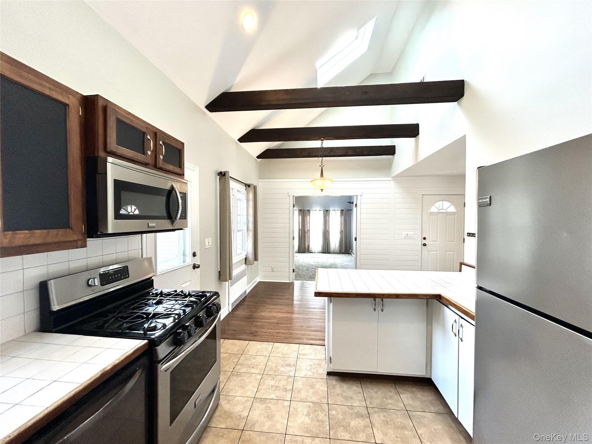 Patchogue, New York, 11772, United States, 3 Bedrooms Bedrooms, ,1 BathroomBathrooms,Residential,For Sale,1960733