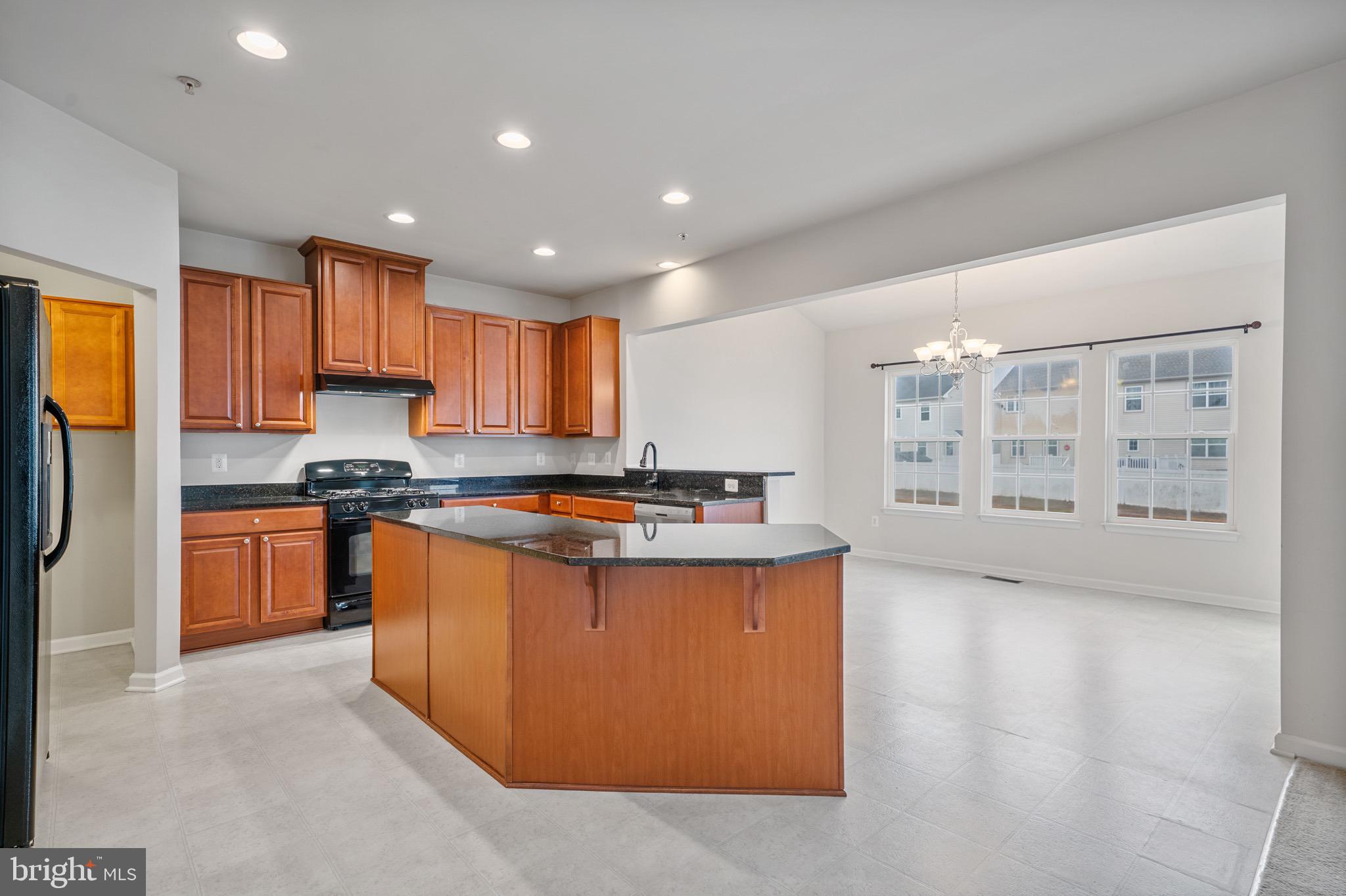 Waldorf, Maryland, 20602, United States, 4 Bedrooms Bedrooms, ,3 BathroomsBathrooms,Residential,For Sale,2001187