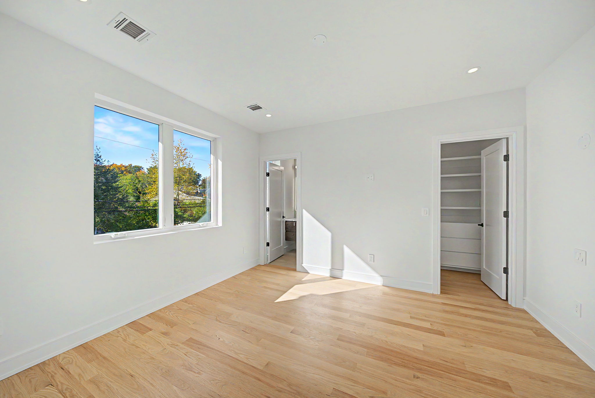  70 Carleton Terrace, Cresskill, NJ, 07626 - 物件實景