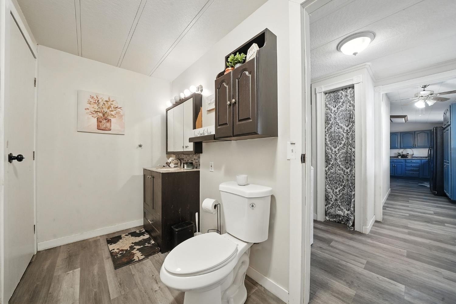 Valley Springs, California, 95252, United States, 3 Bedrooms Bedrooms, ,2 BathroomsBathrooms,Residential,For Sale,1979453