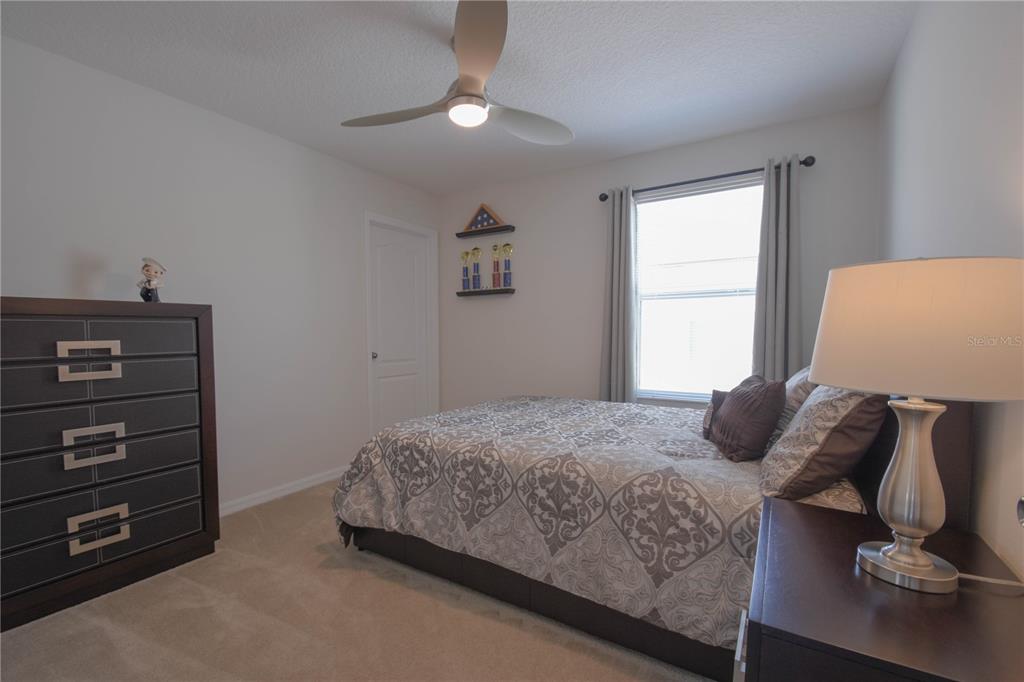 Apopka, Florida, 32703, United States, 4 Bedrooms Bedrooms, ,3 BathroomsBathrooms,Residential,For Sale,1828228