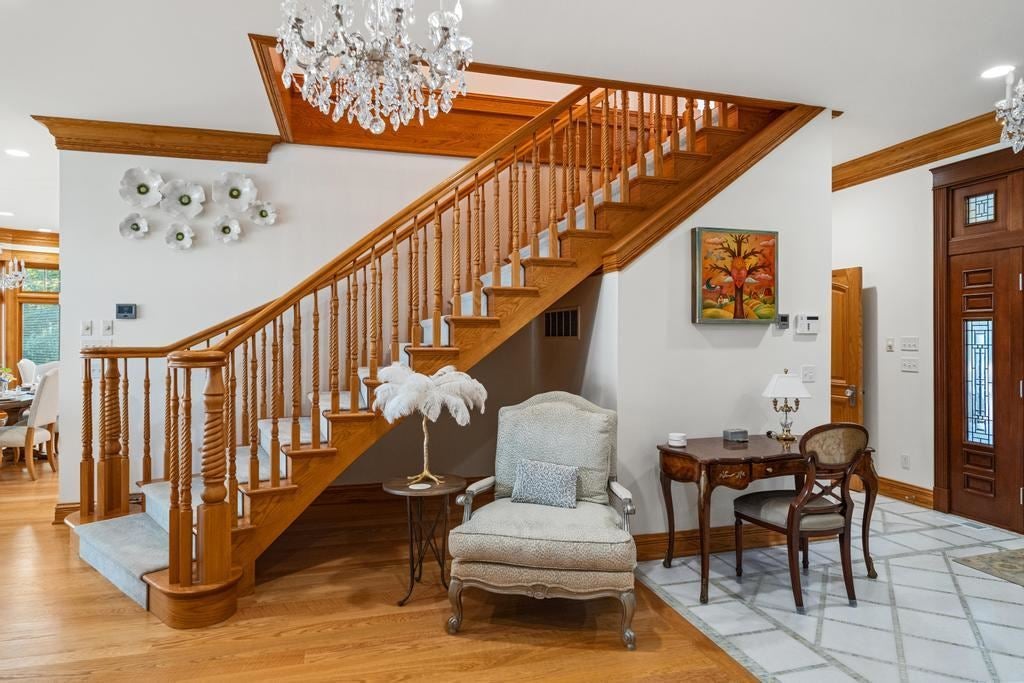 Boyne City, Michigan, 49712, United States, 5 Bedrooms Bedrooms, ,6 BathroomsBathrooms,Residential,For Sale,1890151