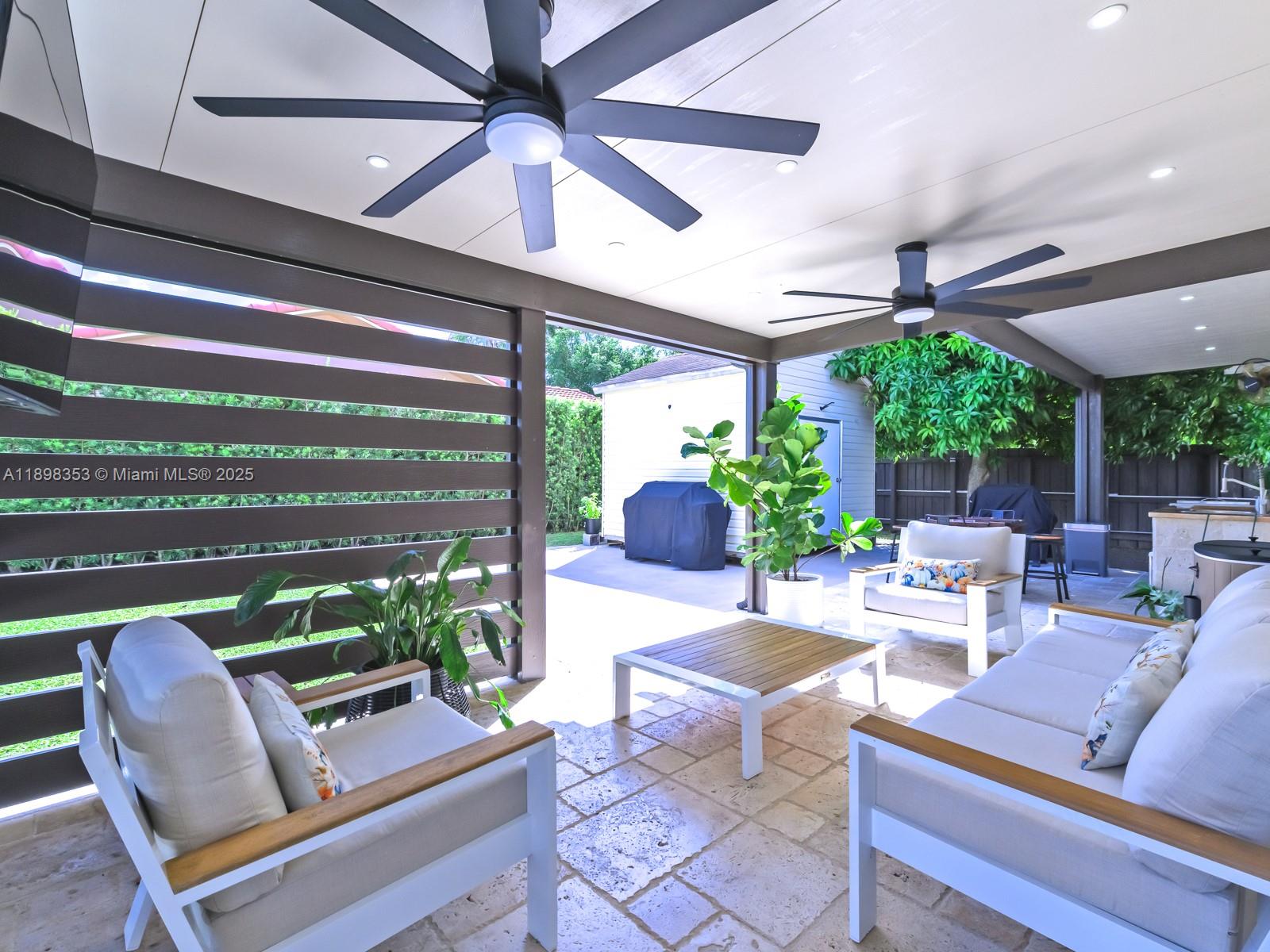 Miami, Florida, 33175, United States, 4 Bedrooms Bedrooms, ,2 BathroomsBathrooms,Residential,For Sale,1979447